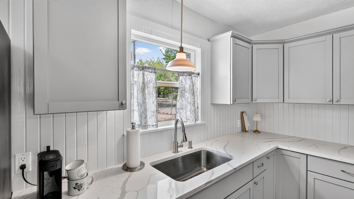 Fully Furnished 3BR Bryan Home | Utilities + Fiber Wi-Fi Included - Photo 9