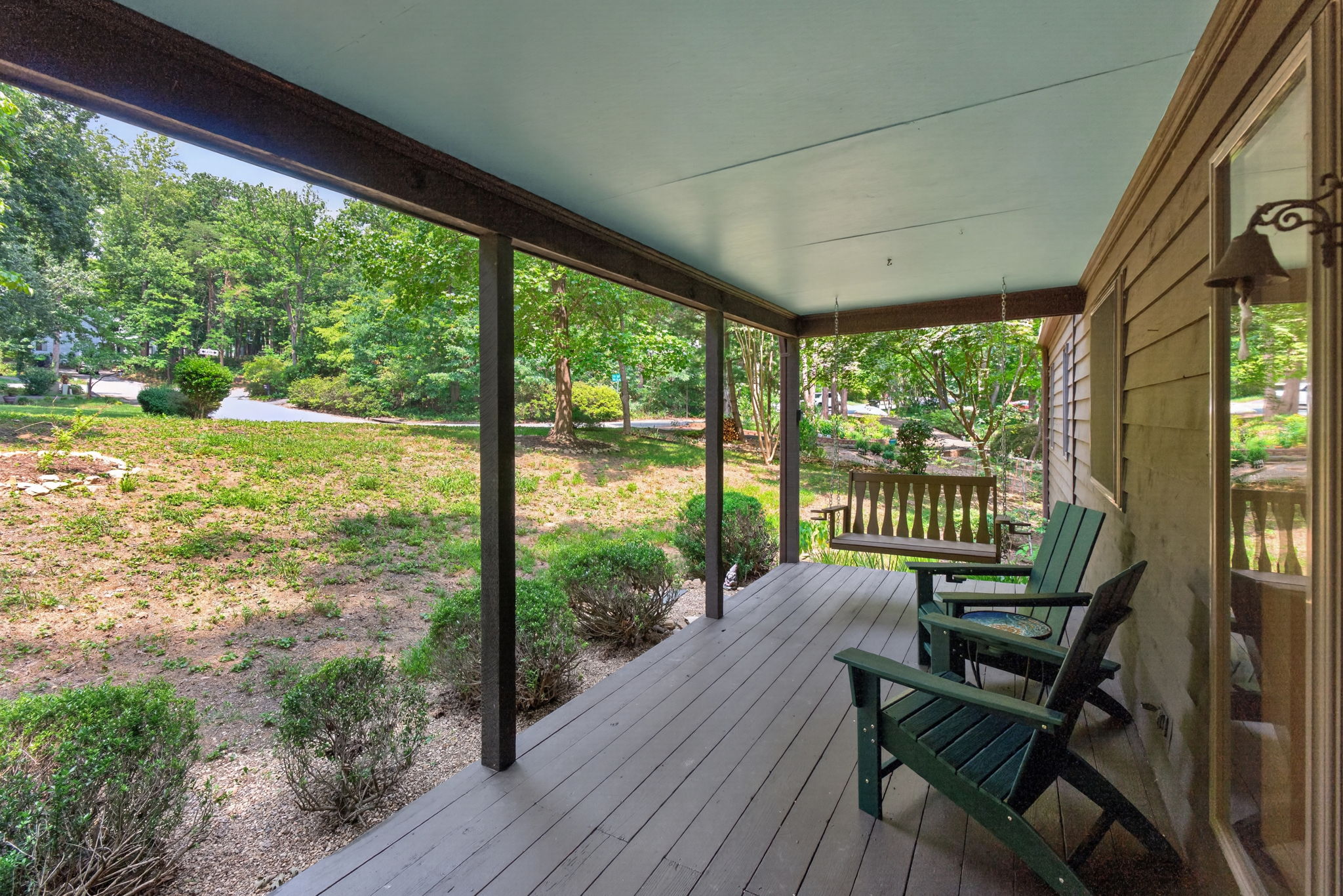 Dogwood Haven mid-century modern Midterm Rental - Photo 9