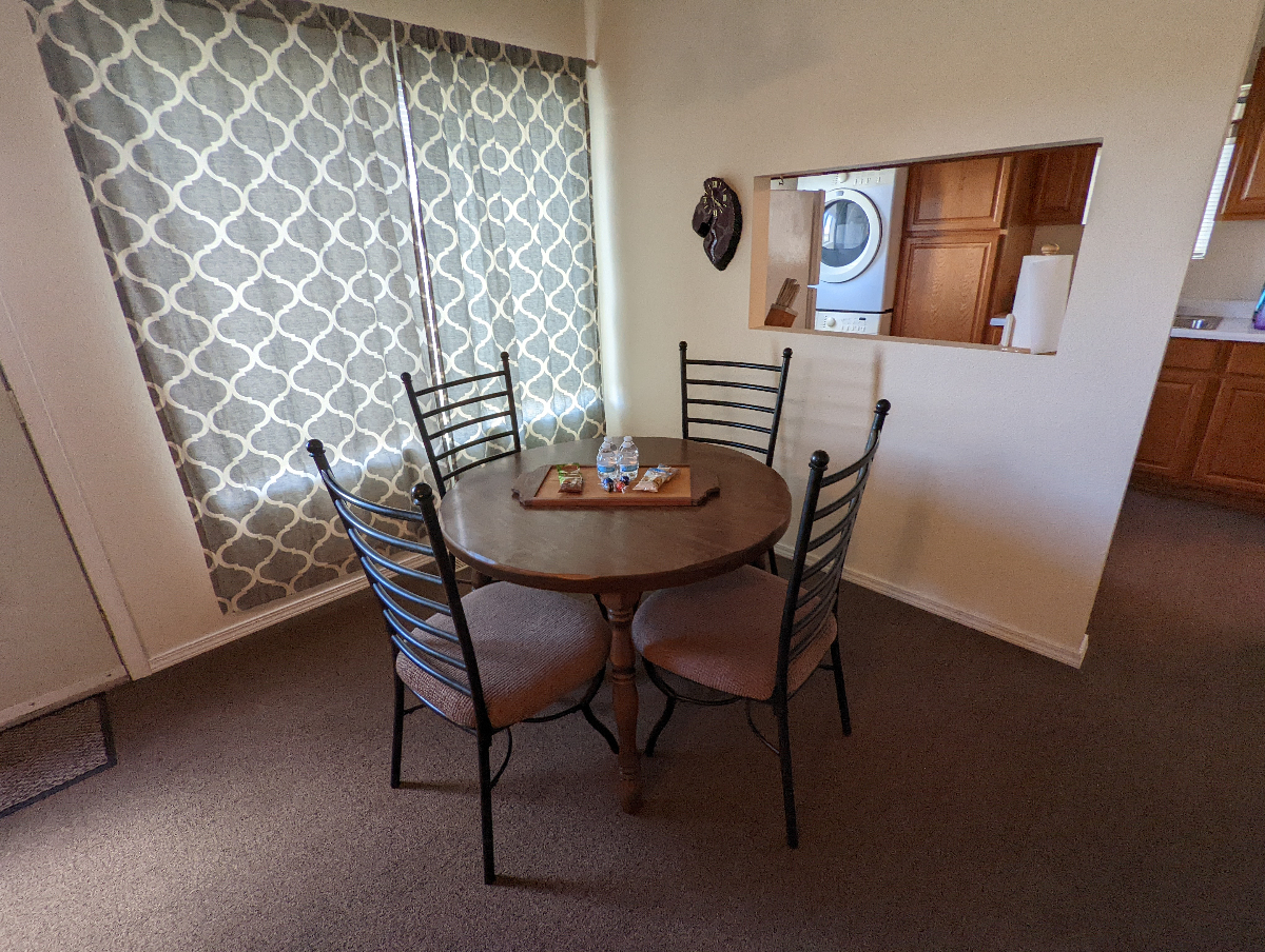 Country Space, Cheyenne Convenience - Photo 11