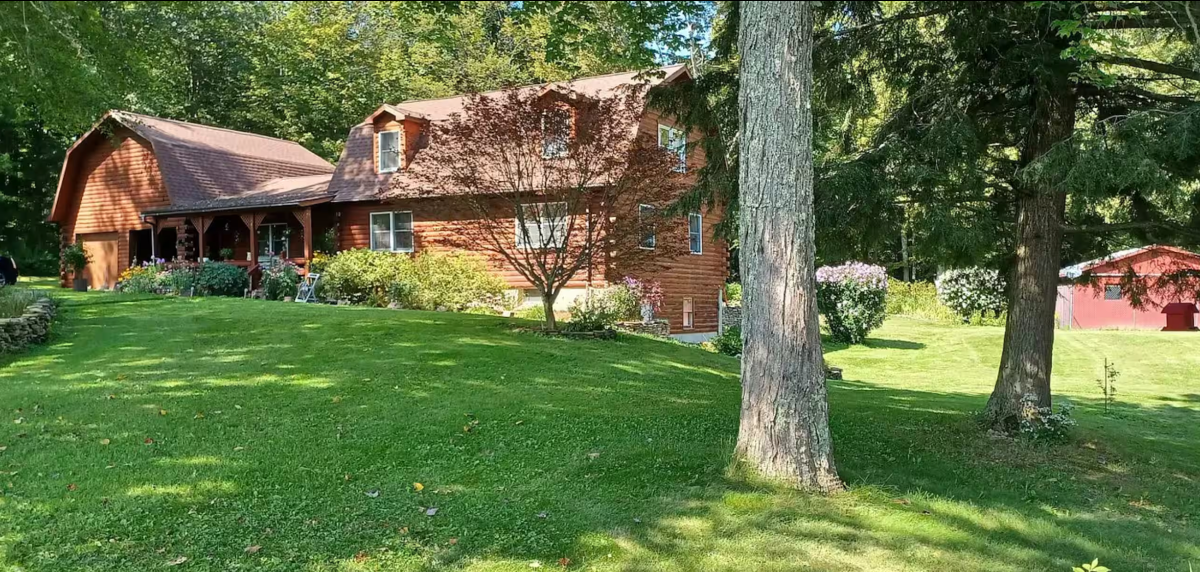 Private Furnished Luxury Cabin Near Raymond Corporation - Greene, NY - Photo 7