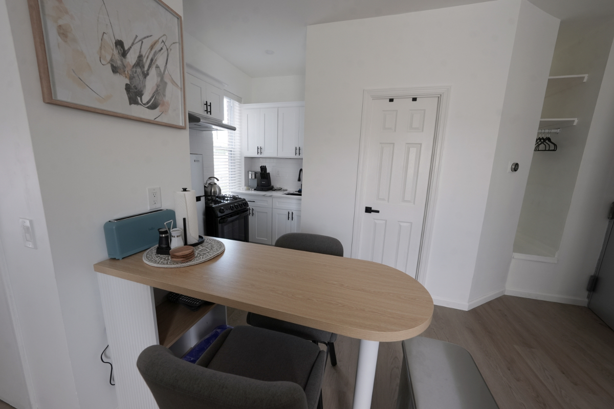 Modern Serene 1BR Near Jacobi & Montefiore | Balcony - Photo 6