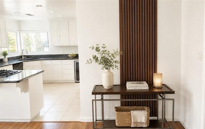 Beautiful Furnished 3BR Home in Desirable Willow Glen - Photo 1