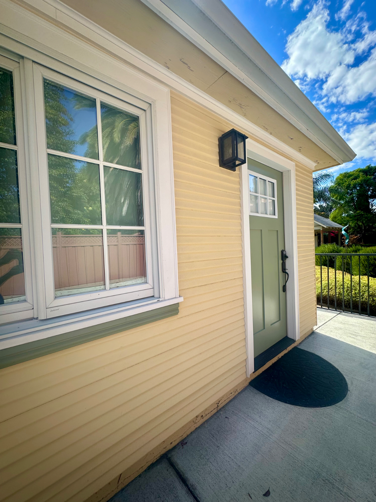 Luxury Studio ADU in historic Rose Garden Neighborhood - Near Hospitals, Downtown & Airport - Photo 6