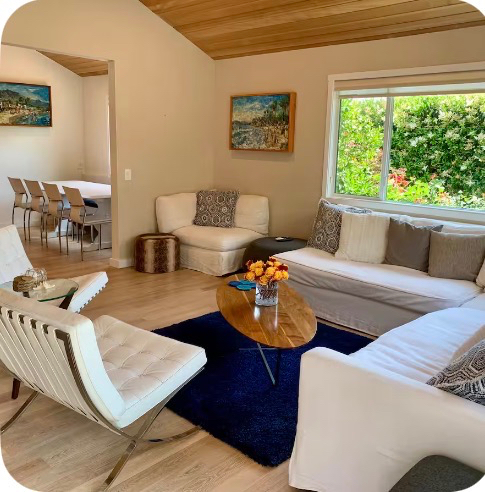 Contemporary beach house