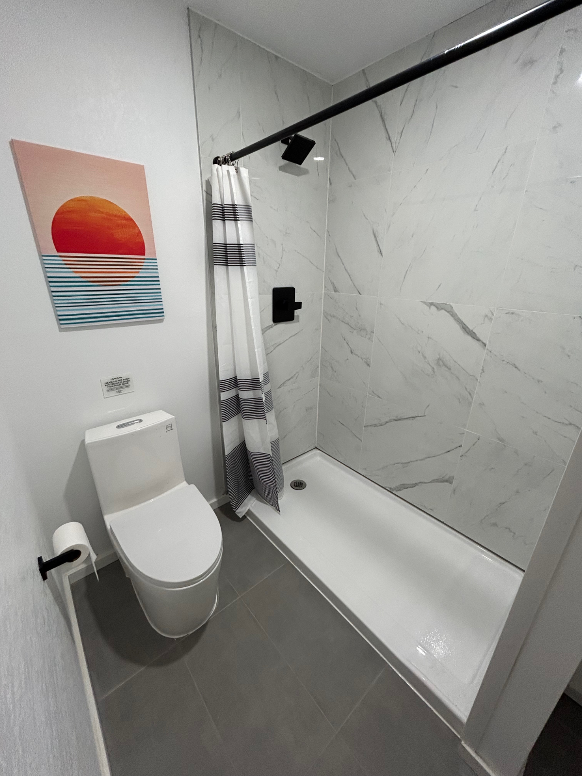 Modern Furnished 1BR in Vista - Utilities Included, A/C, Parking, Laundry, Etc. - Photo 6