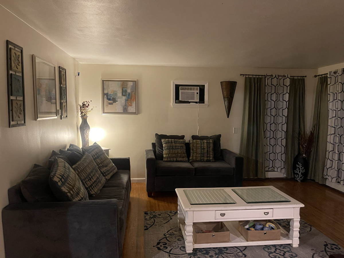 Furnished Private Rooms | Ideal for Travel Professionals & Students | Utilities Included | Near Majo - Photo 5