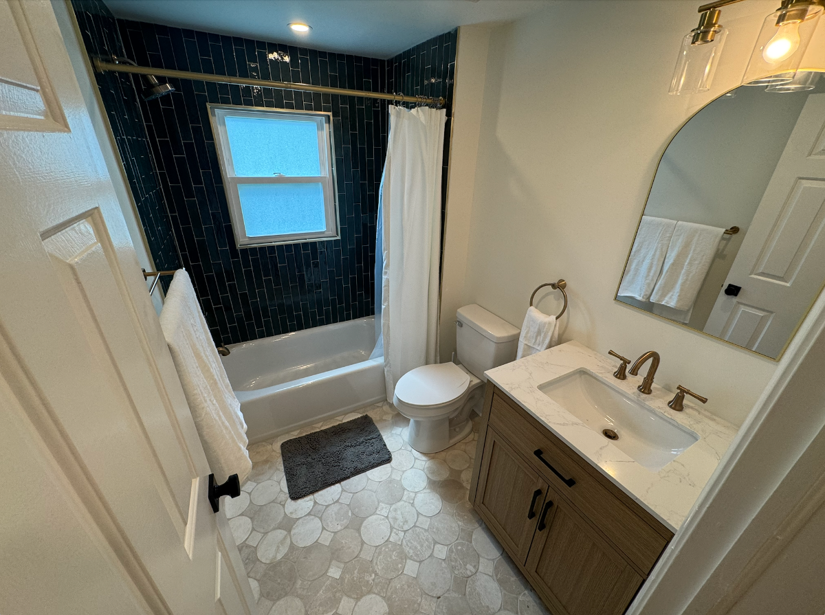 Beautifully Renovated 3 Bedroom Home In Ardmore - Photo 10