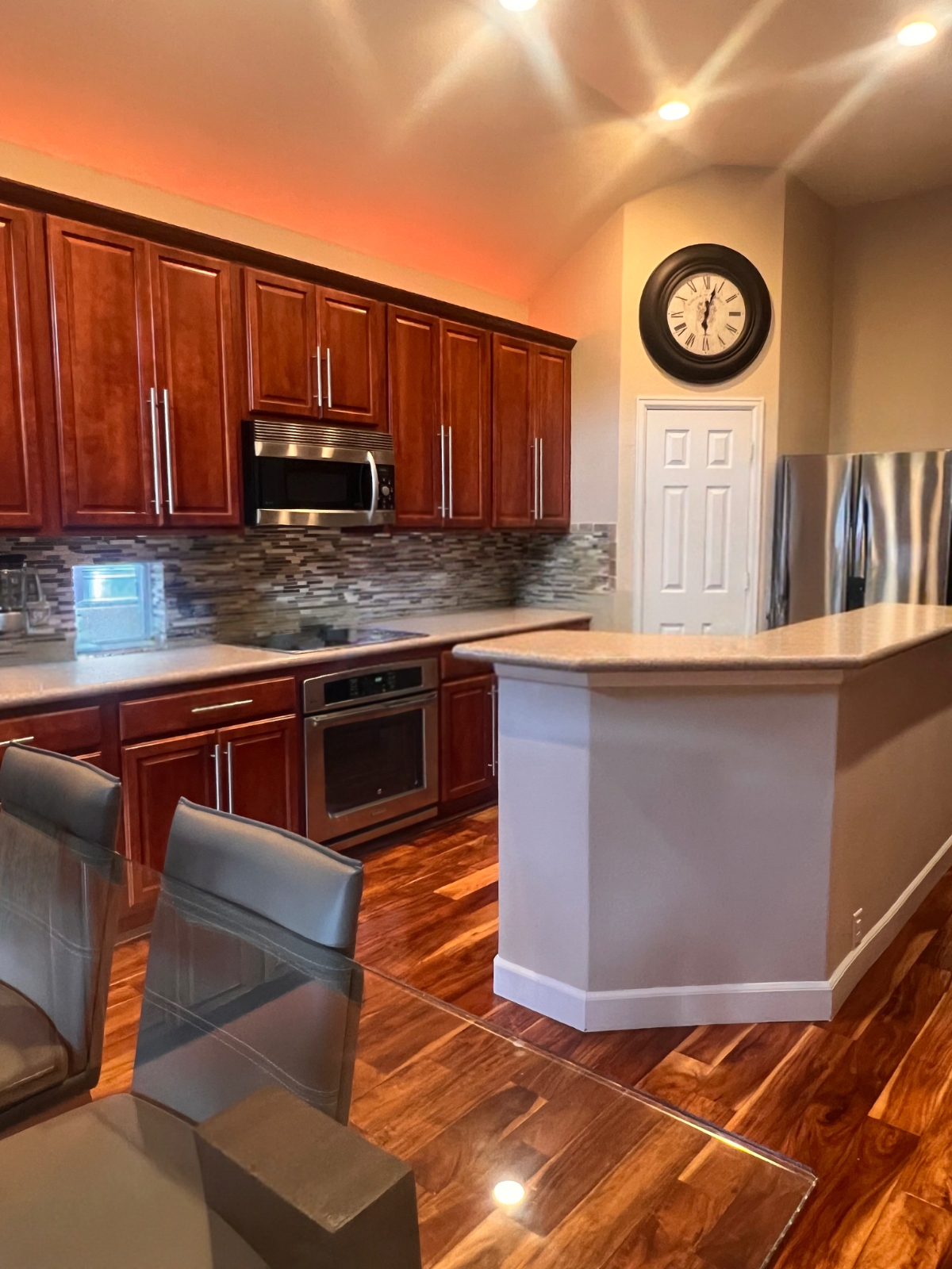 THE LONE STAR: DFW Professional Housing - Photo 11