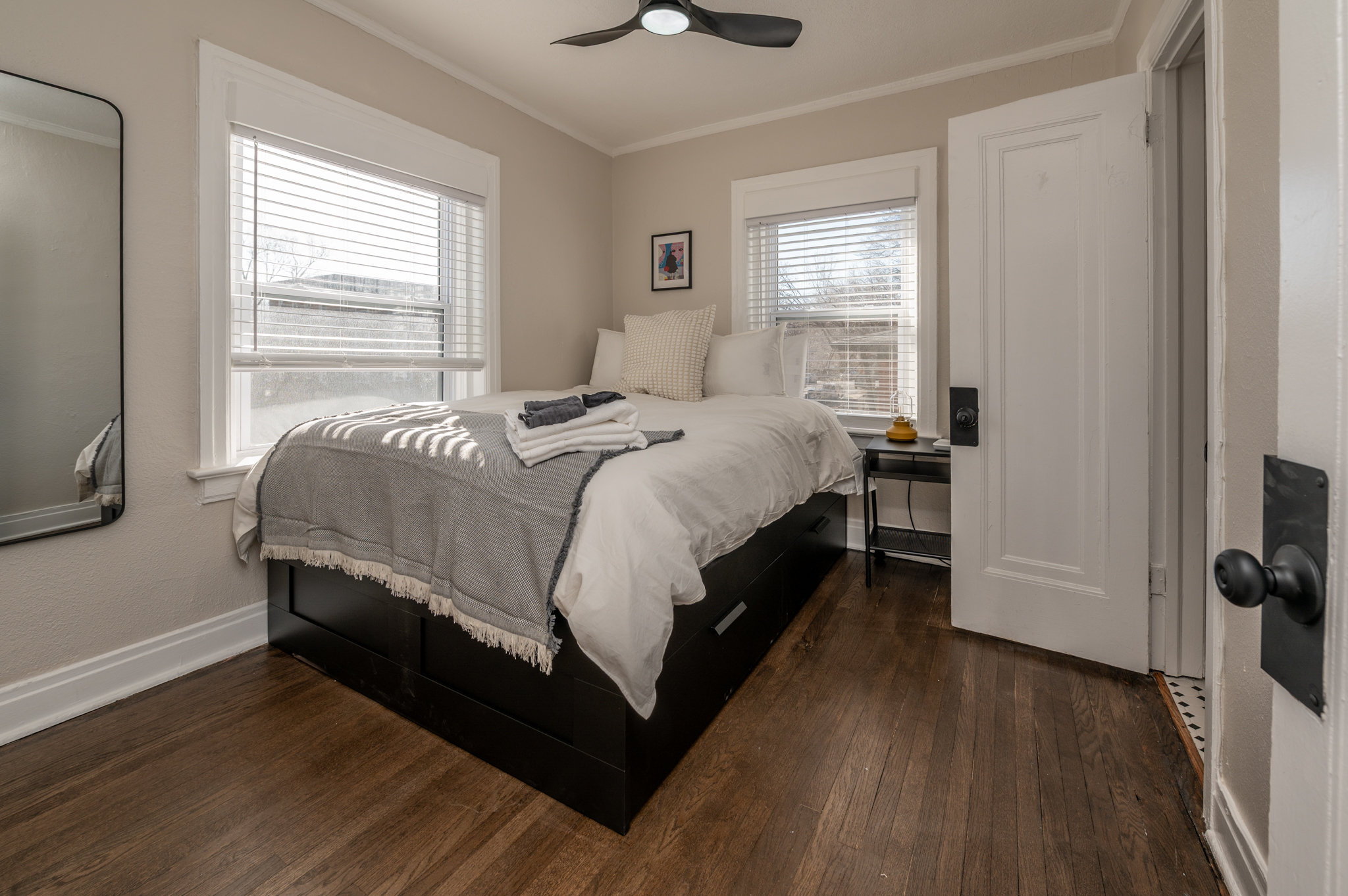 Charming Stay Near BBQ & Bars - Photo 4