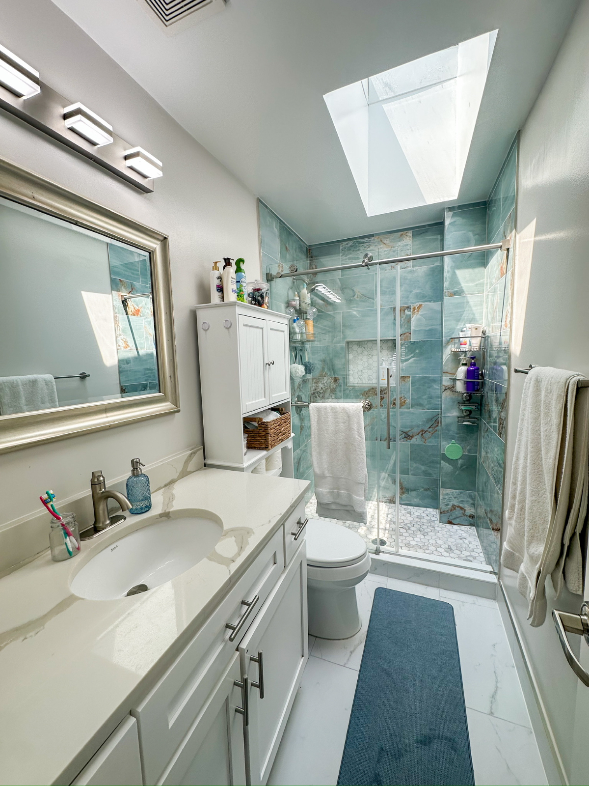 Fully Furnished 4BR/3.5BA Hill East Row Home | 12/1-5/15 | $6,000/mo All-In, whole house incl. parki - Photo 12