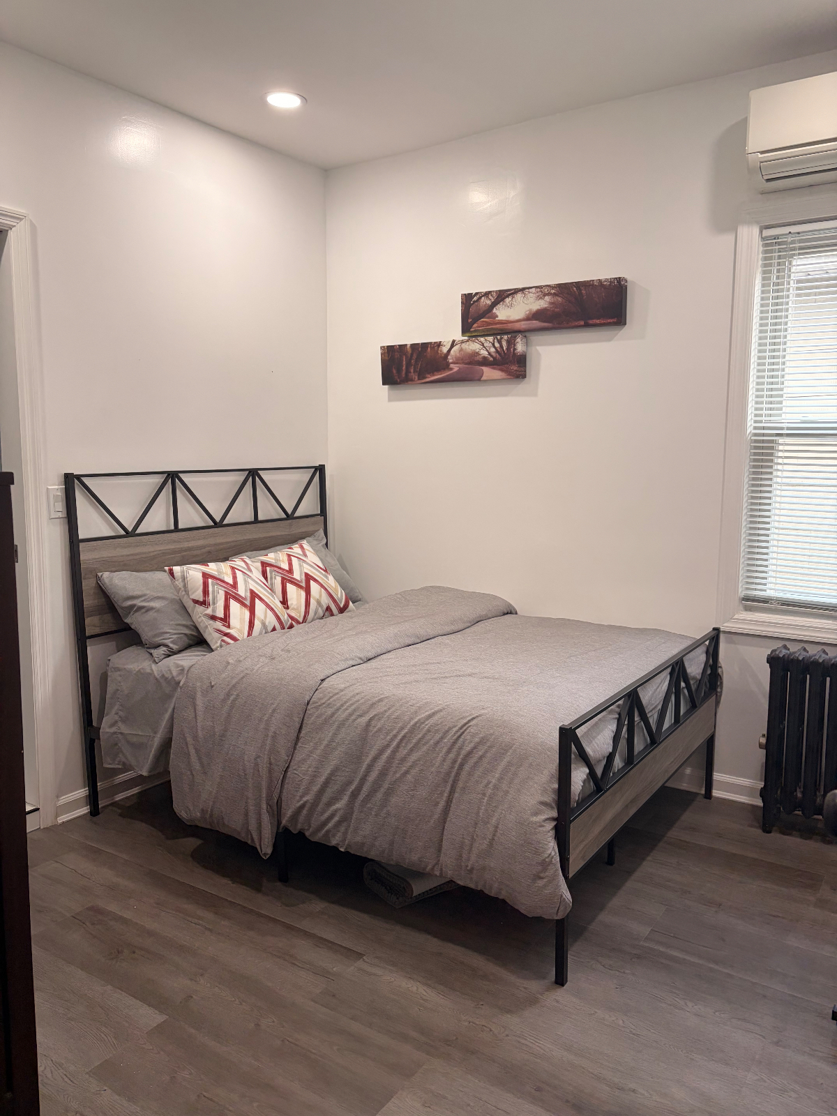 Newly Renovated Furnished Room w/ Private Bath & Shared Amenities - Photo 6
