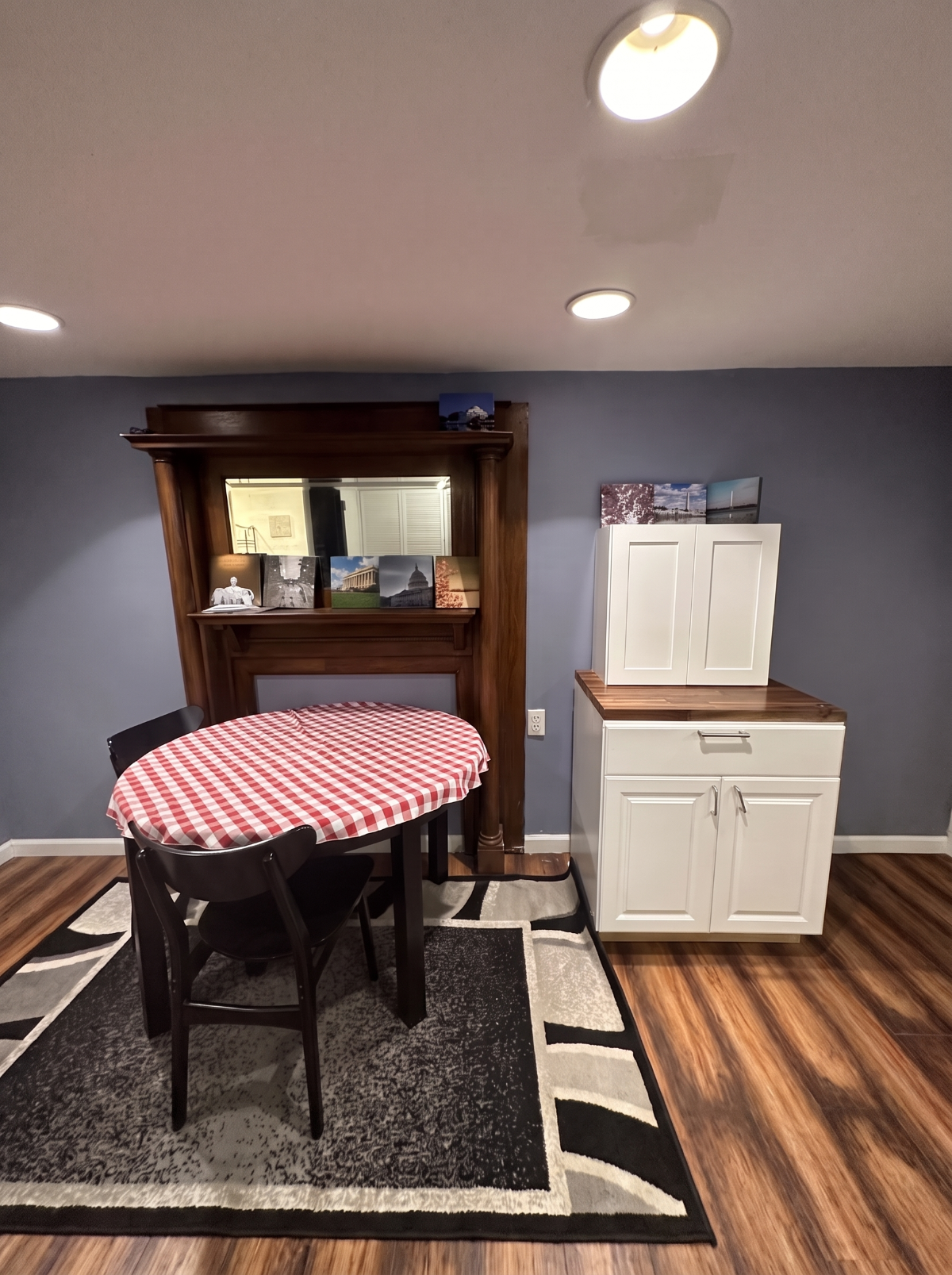 Furnished 3BR Top-Floor Unit in Columbia Heights - Photo 3