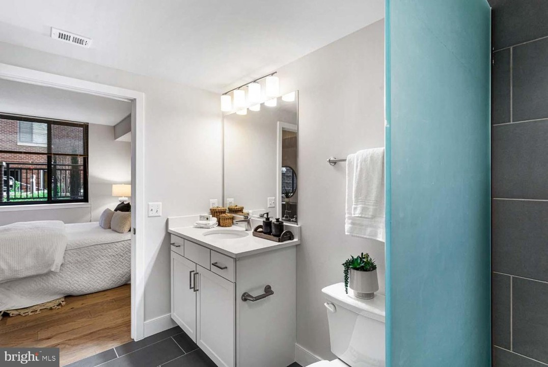 Furnished Short-Term Rental in the Heart of Washington, DC - Photo 11