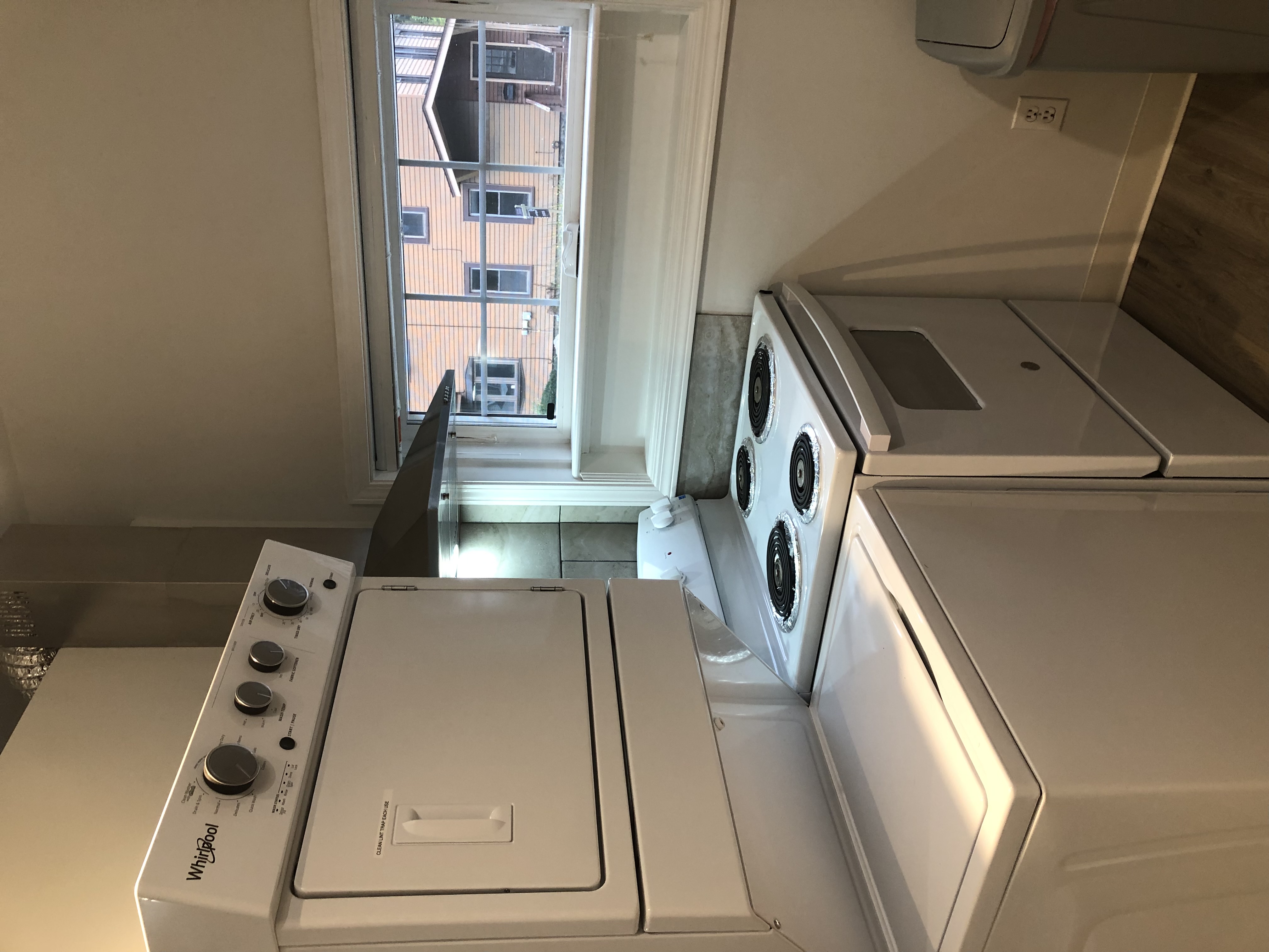 Studio Apartment - Photo 7