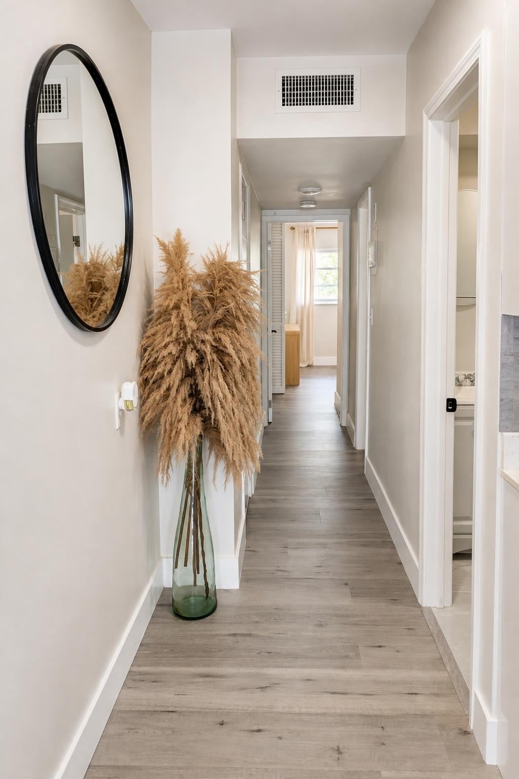 Coastal Charm & Convenience | Minutes to Beach & Hospitals - Photo 6