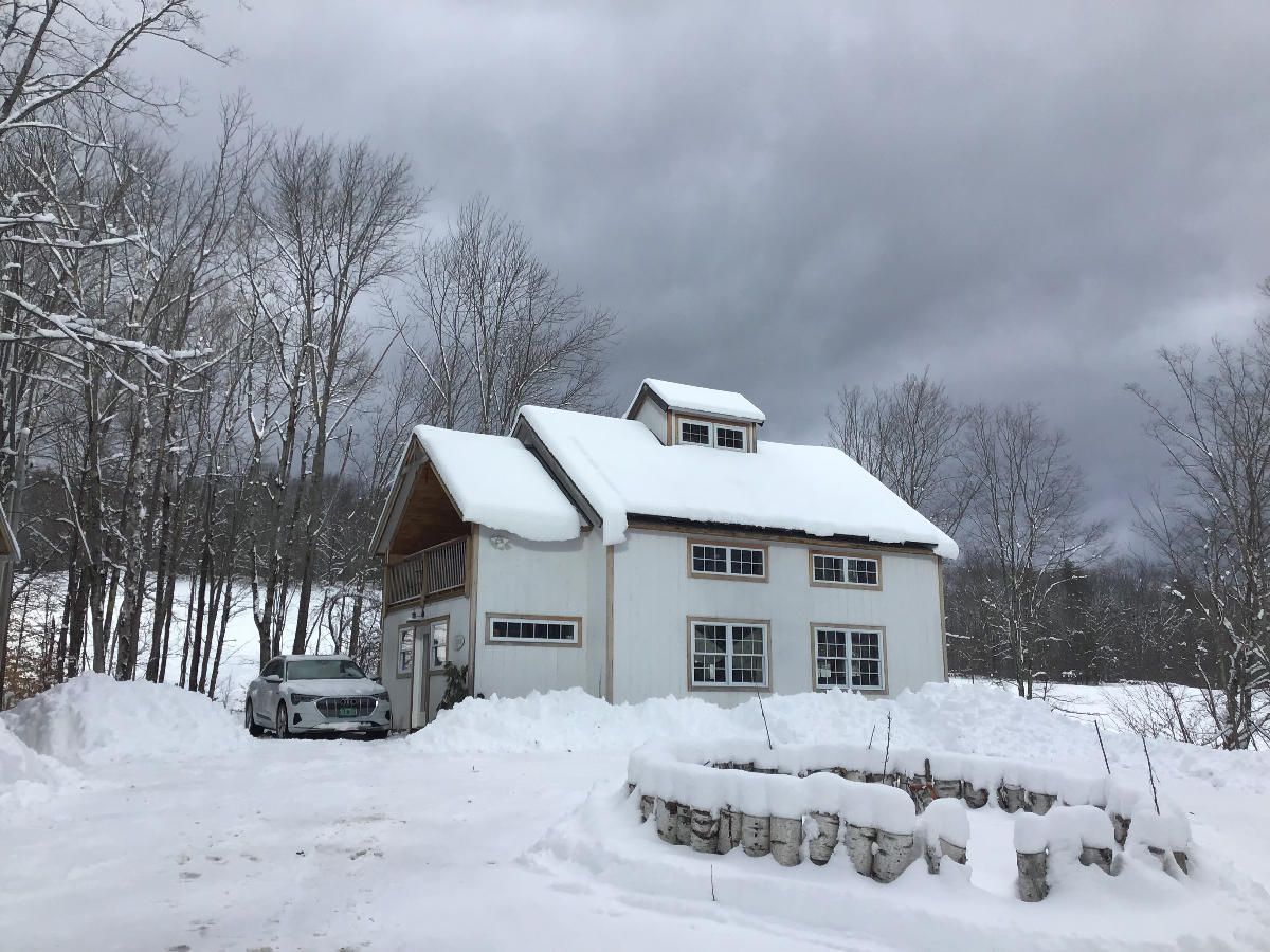 Cozy Hartland Farmhouse: Mins to Woodstock, Killington & Dartmouth Skiing - Photo 1