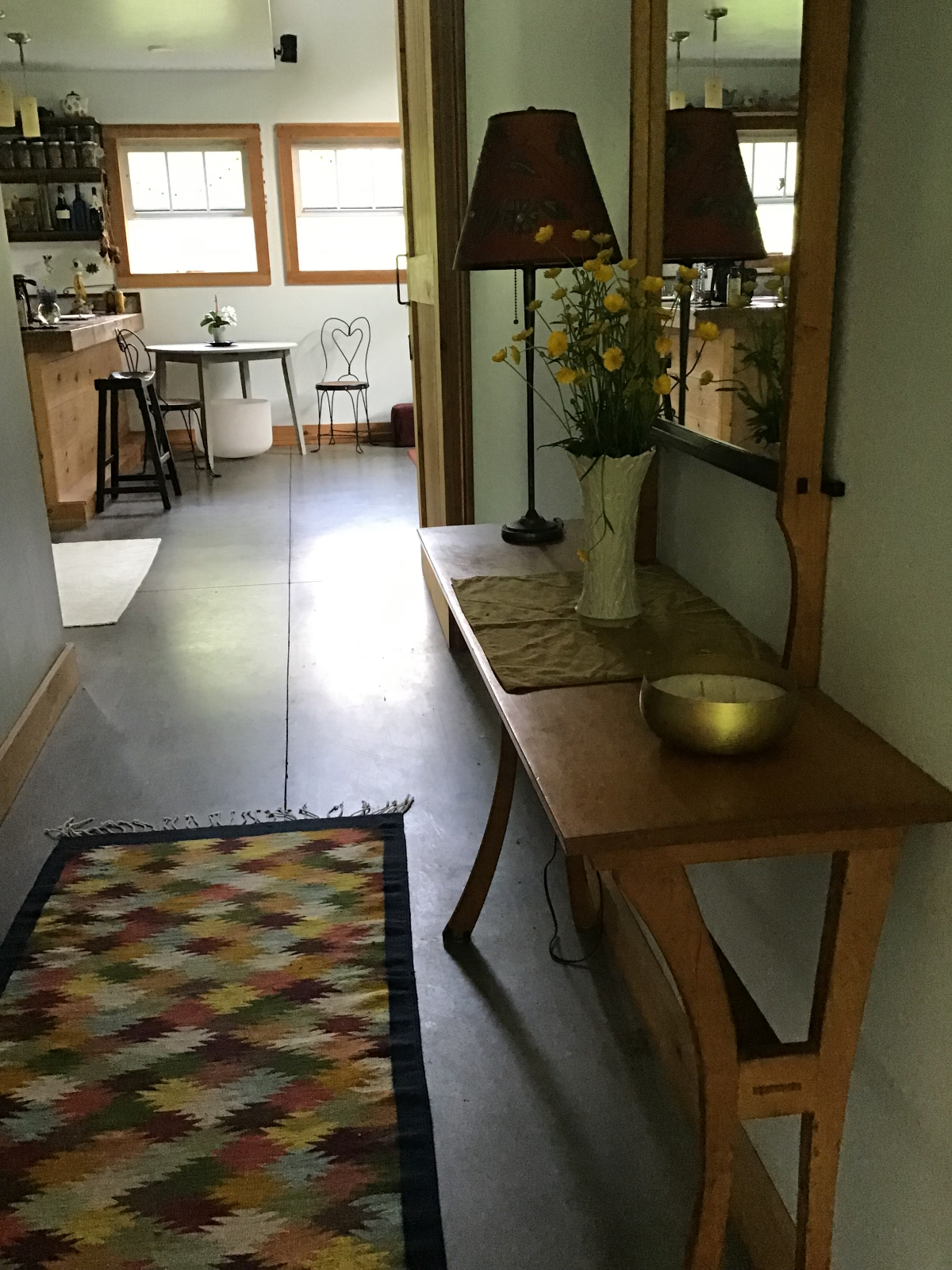 Cozy Hartland Farmhouse: Mins to Woodstock, Killington & Dartmouth Skiing - Photo 2