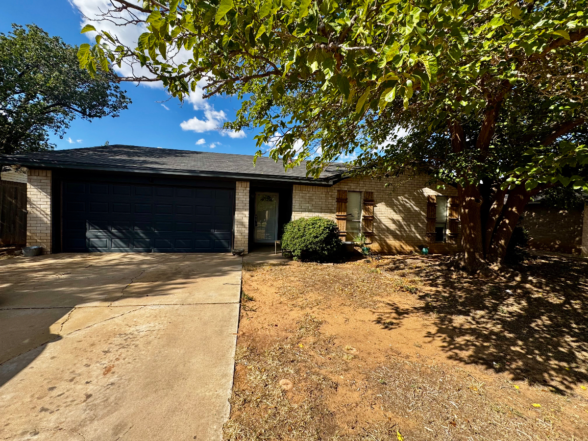 Peaceful 2BR/2BA Home with Office & Backyard - Photo 1