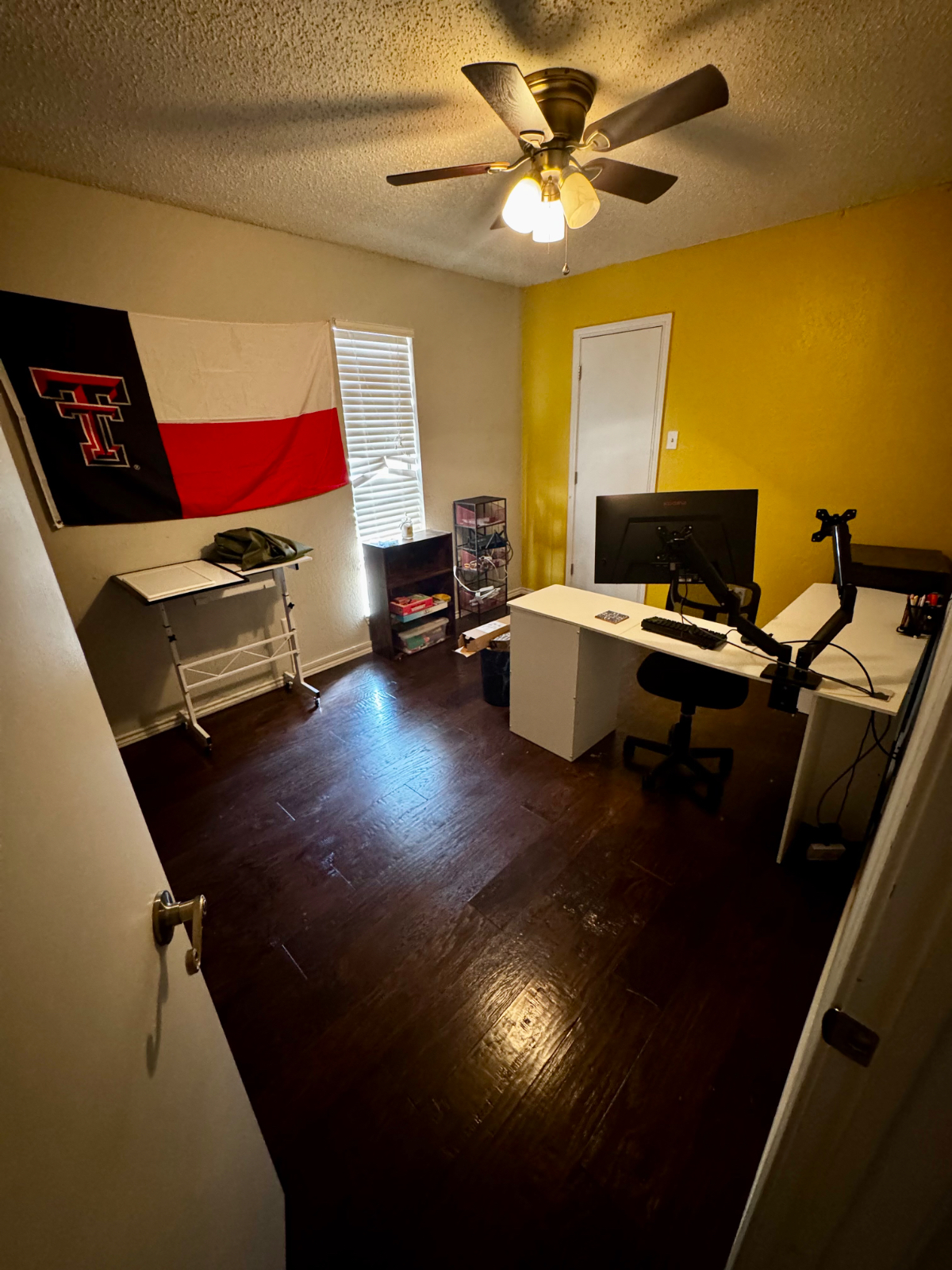 Peaceful 2BR/2BA Home with Office & Backyard - Photo 3