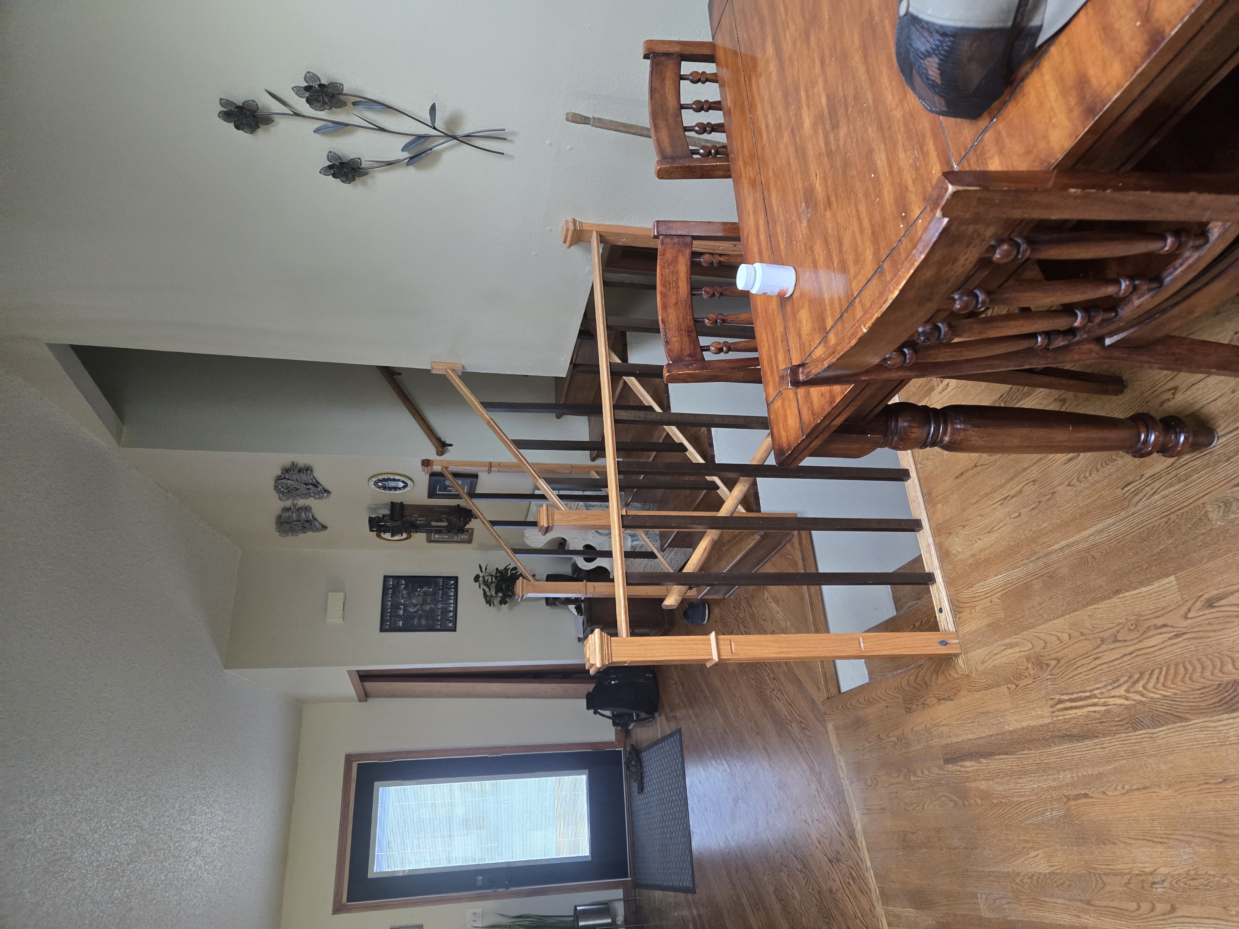 Clean house, not far from hospital and medical area - Photo 7