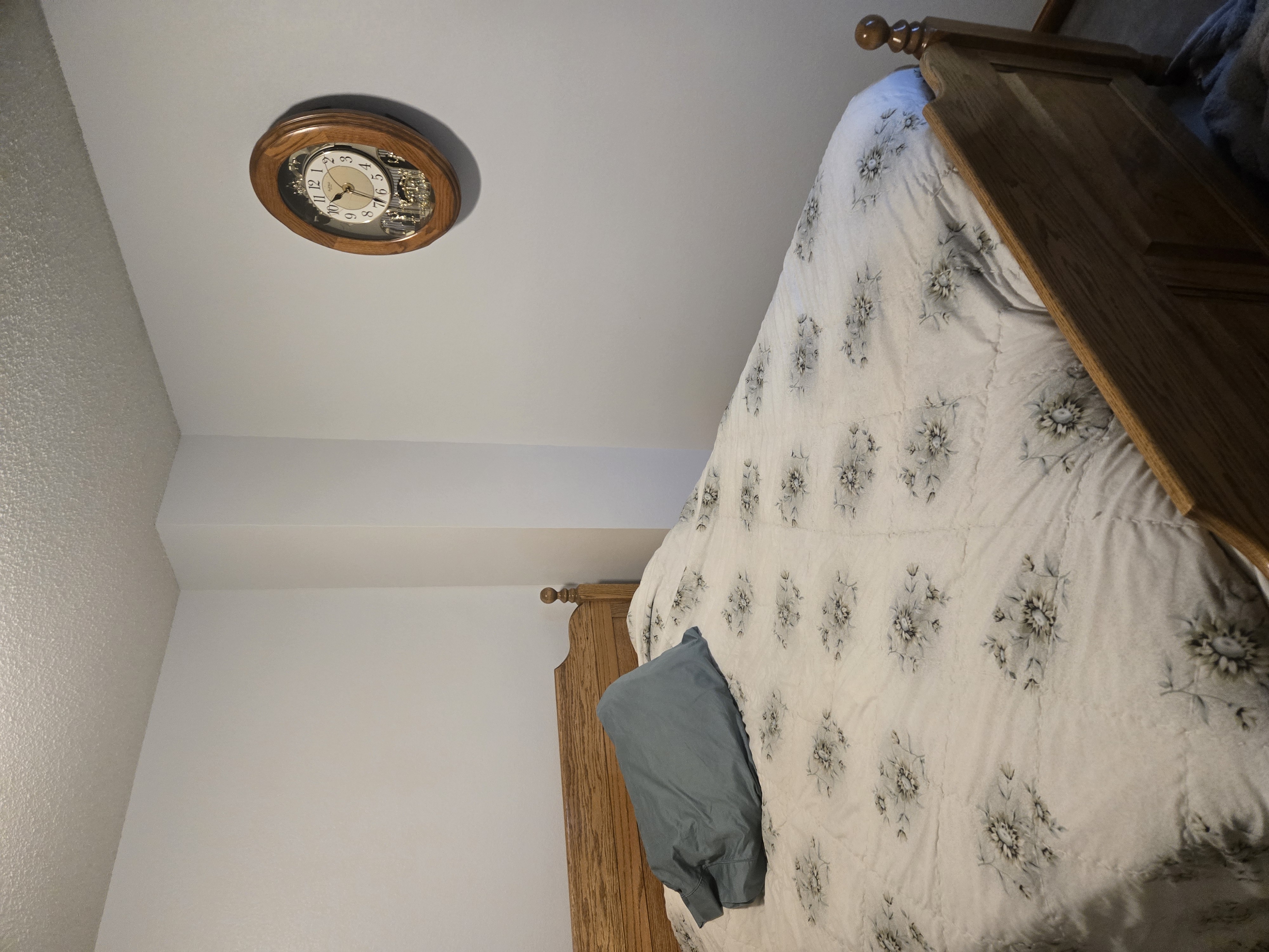 Clean house, not far from hospital and medical area - Photo 4