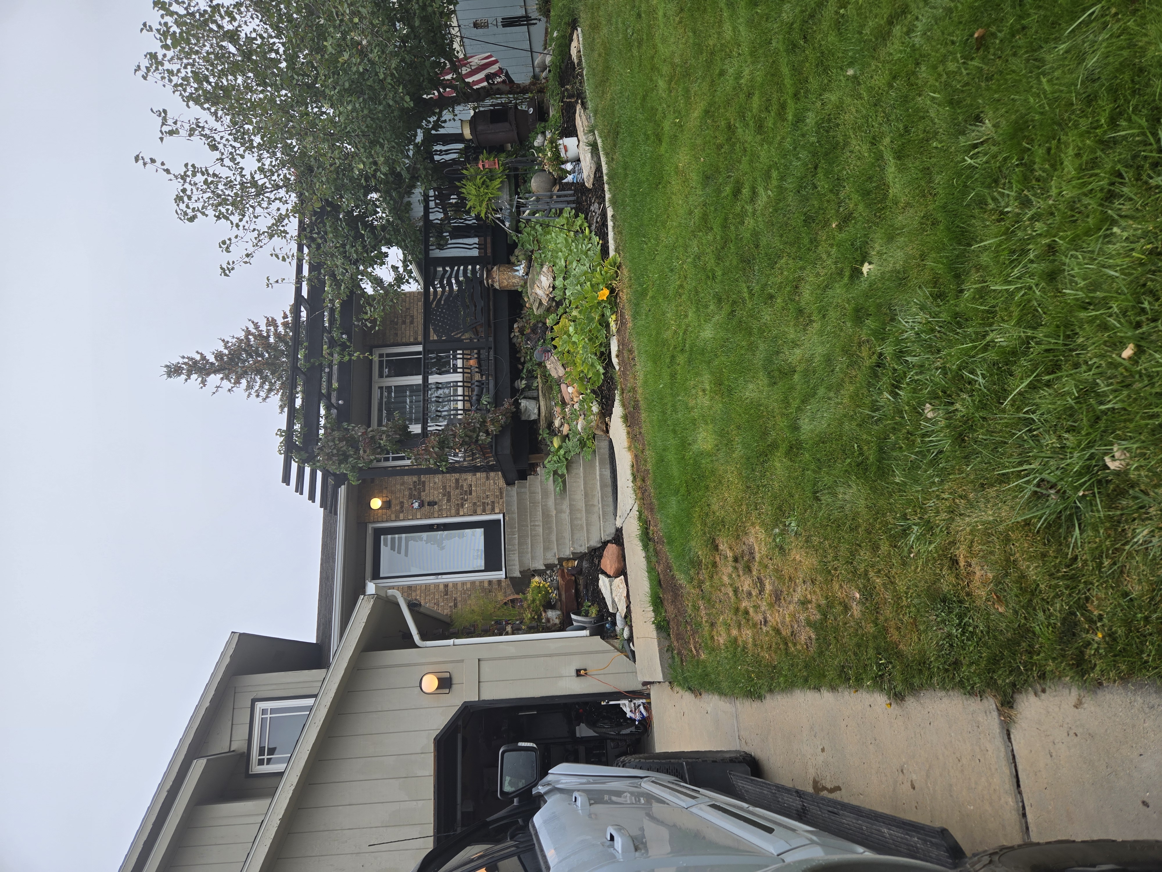 Clean house, not far from hospital and medical area - Photo 6