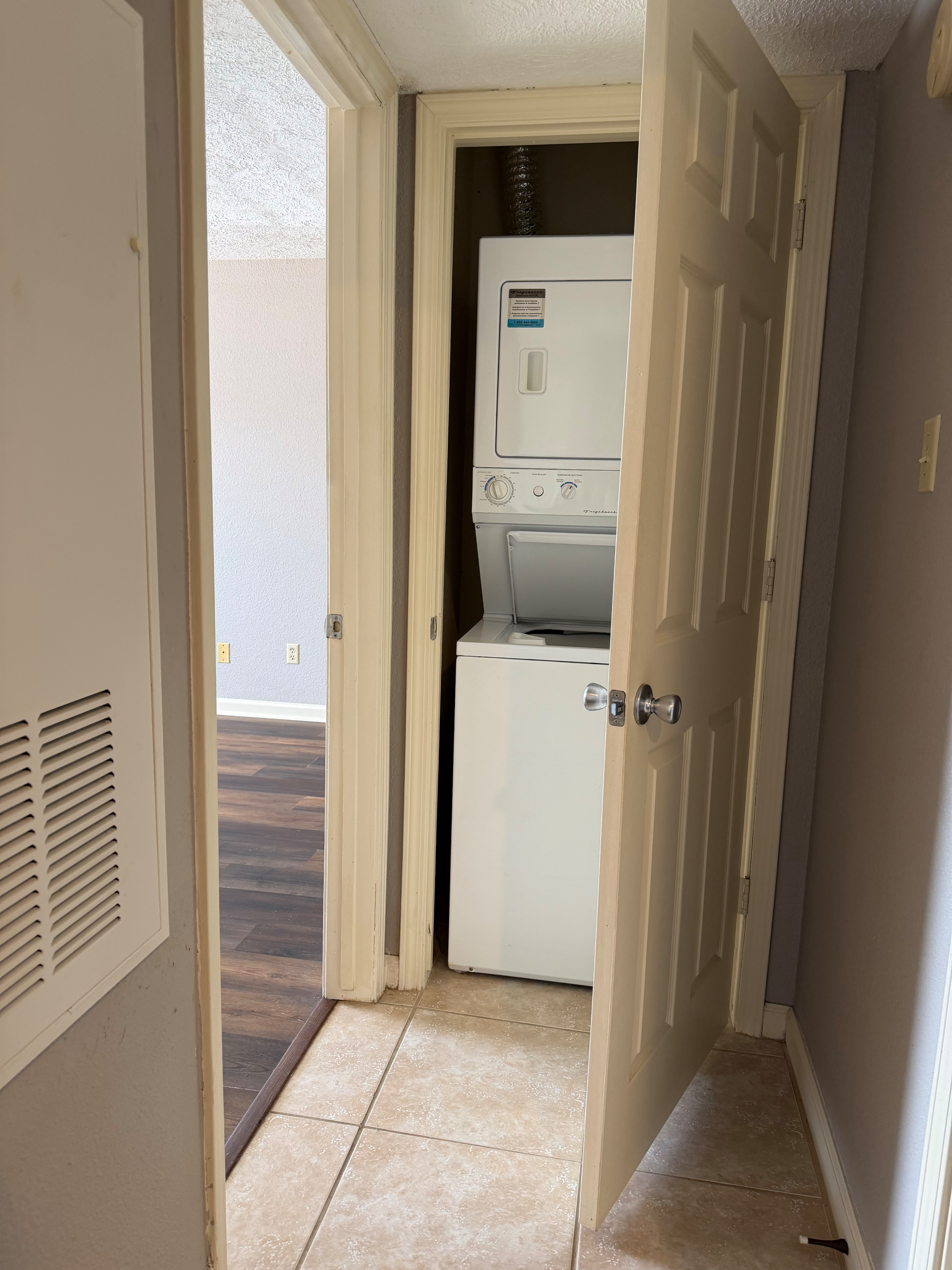 Quaint 1 BDRM 1BATH in the Heart of College Station - Photo 10
