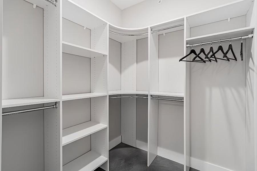 Abundant Amenities - Photo 7