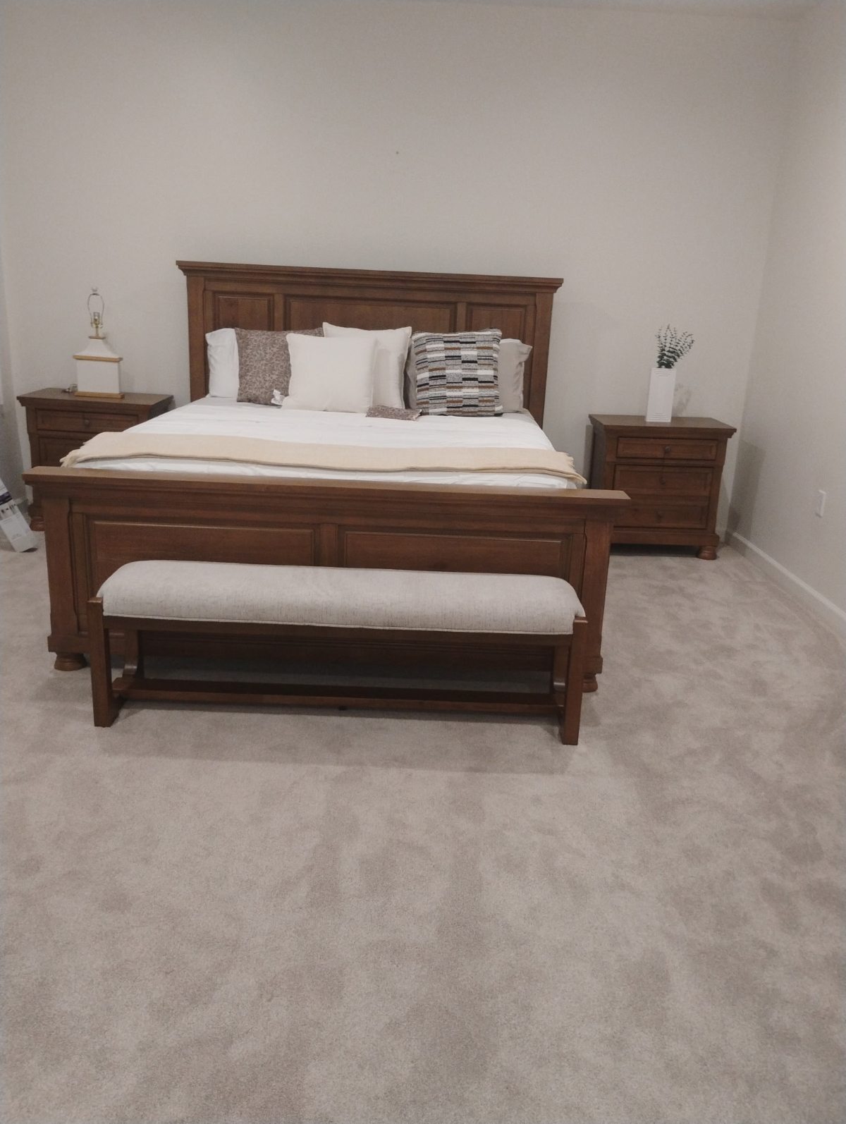 5 Minutes to UPMC & AHN - Spacious 5BR Furnished Home in Bellevue - Photo 7