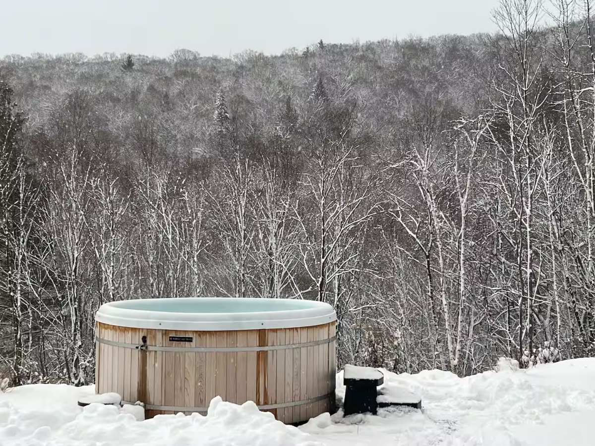 Secluded Mountain Getaway w/ Views & Hot Tub - Photo 7