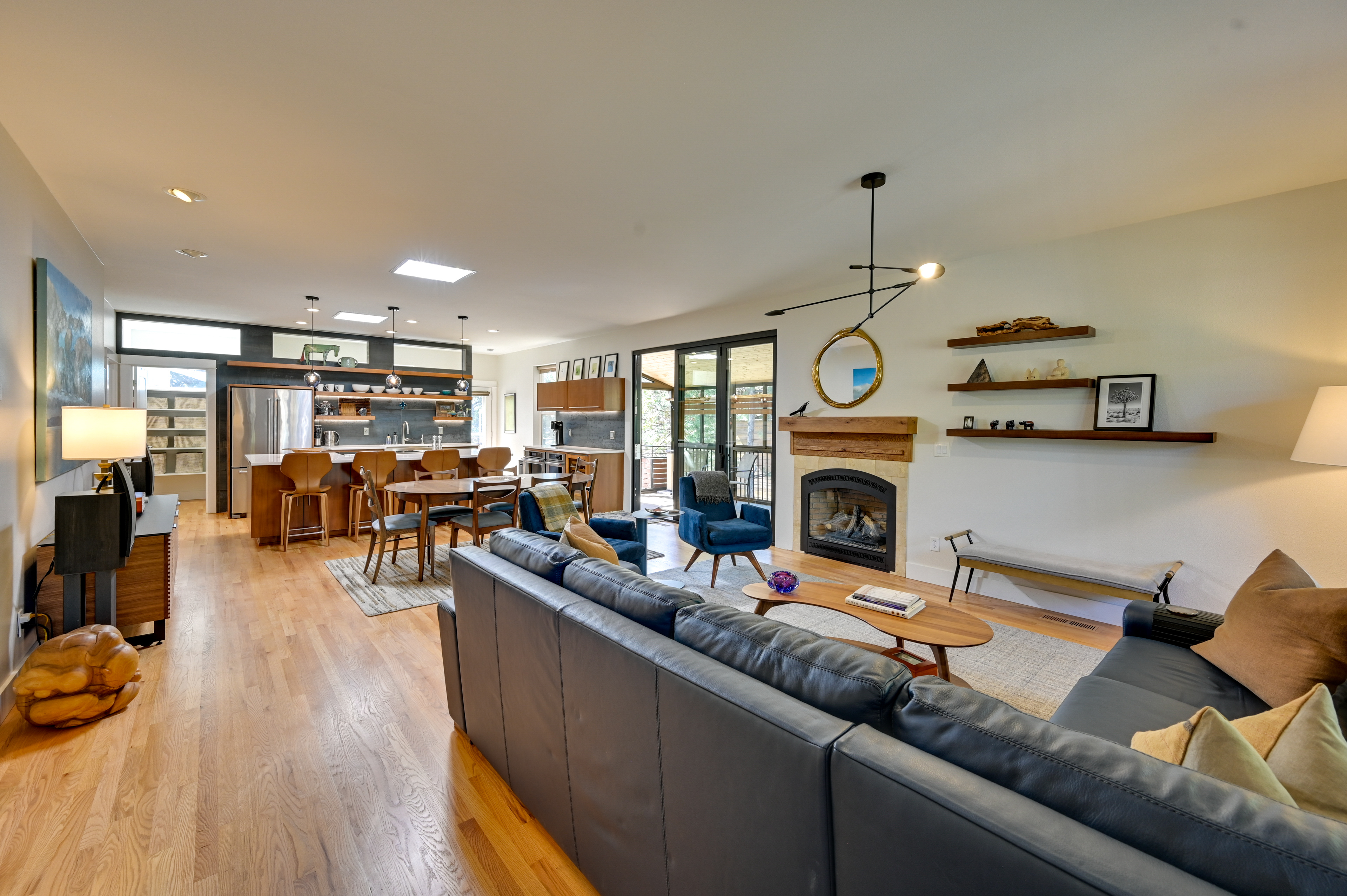 Remote Work Ready! Quiet Extended Stay in Bend - 596016 - Photo 2