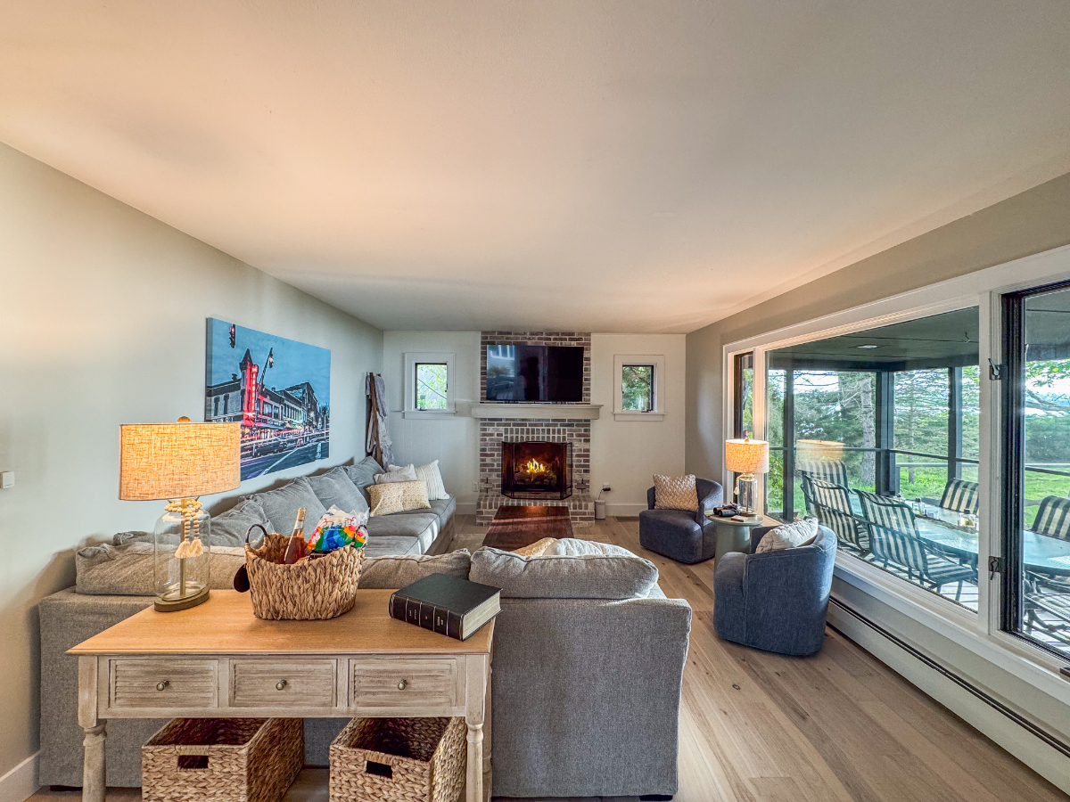 Lakefront Living on Owasco Lake - Fully Furnished - Photo 5