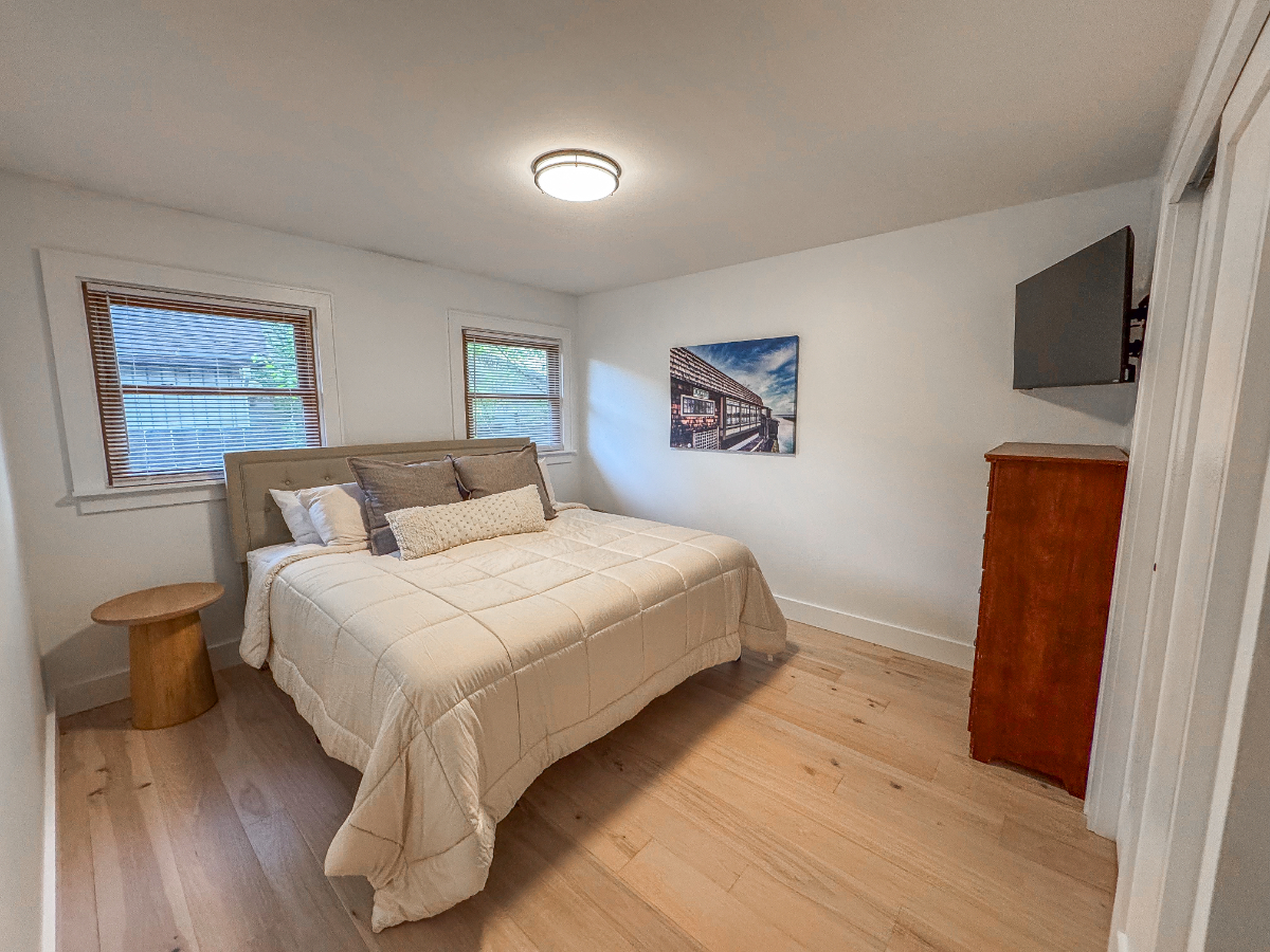 Lakefront Living on Owasco Lake - Fully Furnished - Photo 8