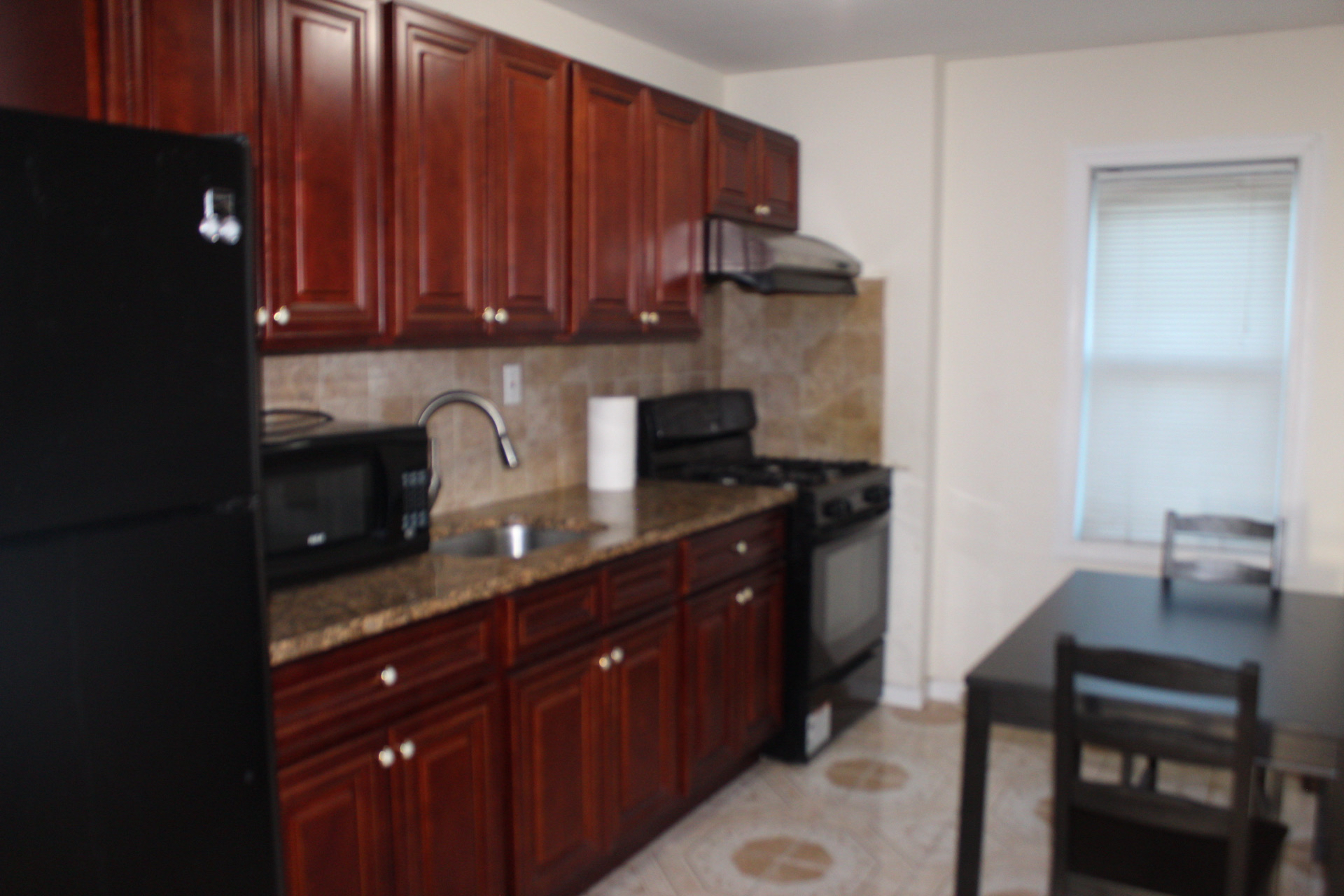 Spacious 1BR Near UBS Arena | 2 Min Walk to LIRR | Parking & Utilities Included - Photo 10