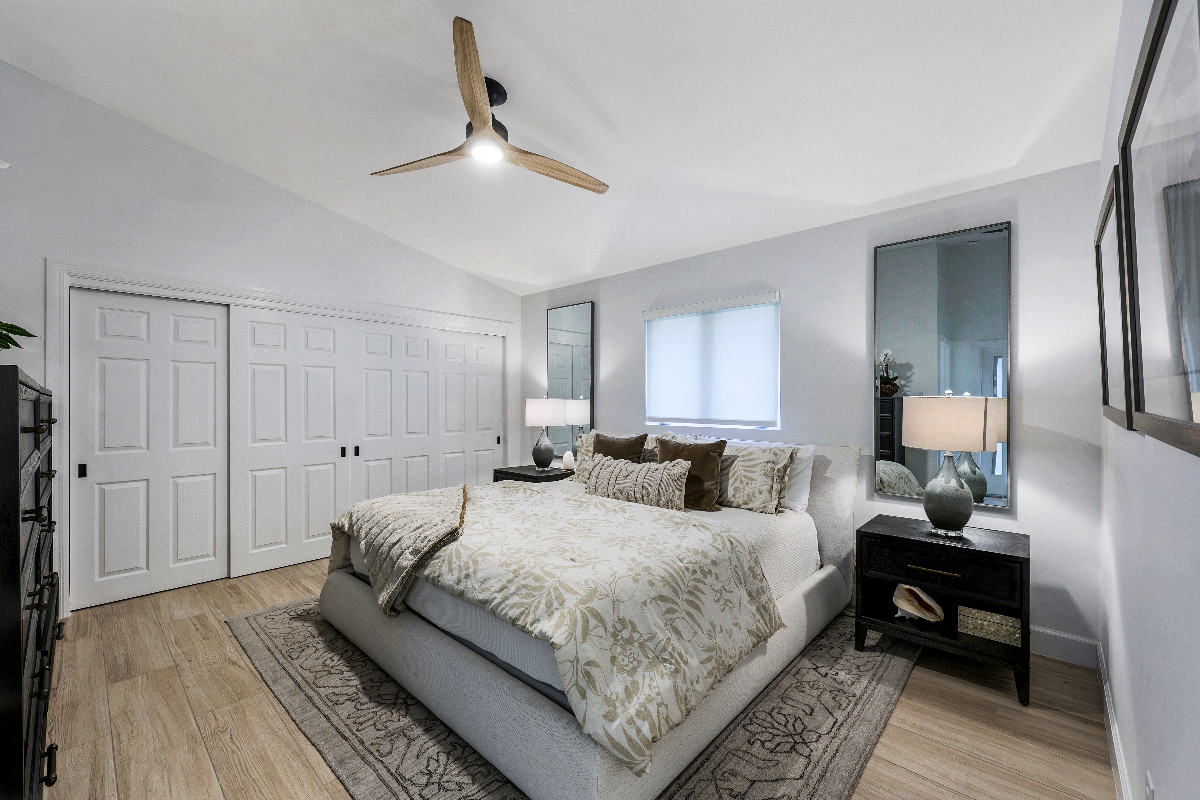 Naples Park 3BR | Private Pool & Spa | Near Vanderbilt Beach | 2 King Beds | Fully Furnished - Photo 6