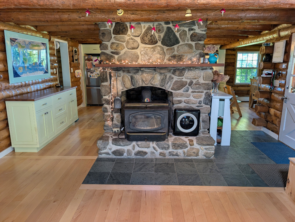 Lincoln Log Cabin Next to the Green Mountain National Forest - Photo 8