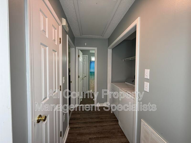 Minutes from Downtown Columbia - Photo 3