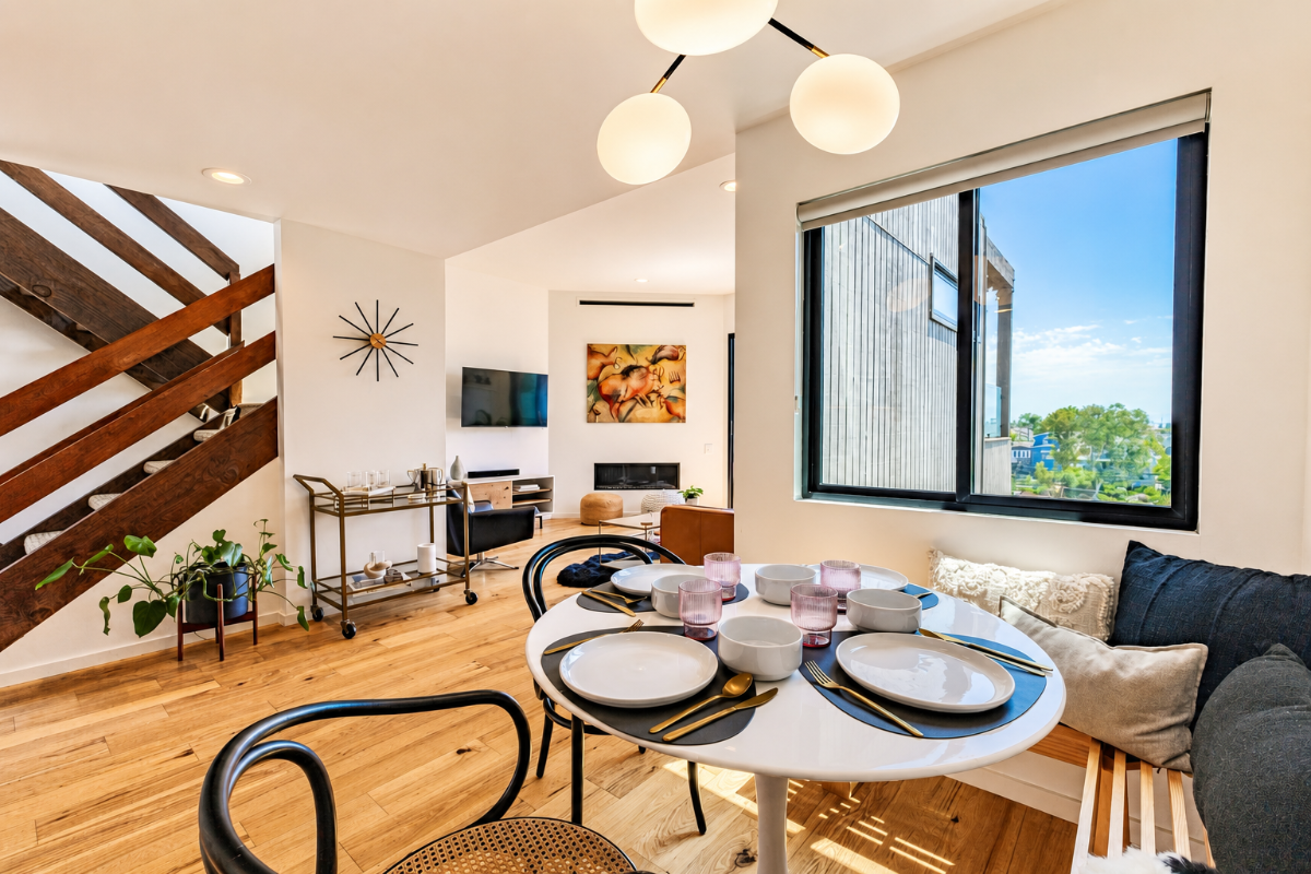 Walkable Tranquil Treetop Escape | Near Everything - Photo 5