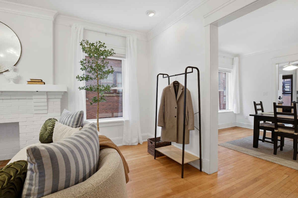 2BR/2BA Apartment with Balcony, Workspace & Covered Parking - Photo 5