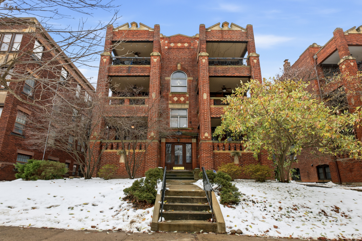2BR/2BA Apartment with Balcony, Workspace & Covered Parking