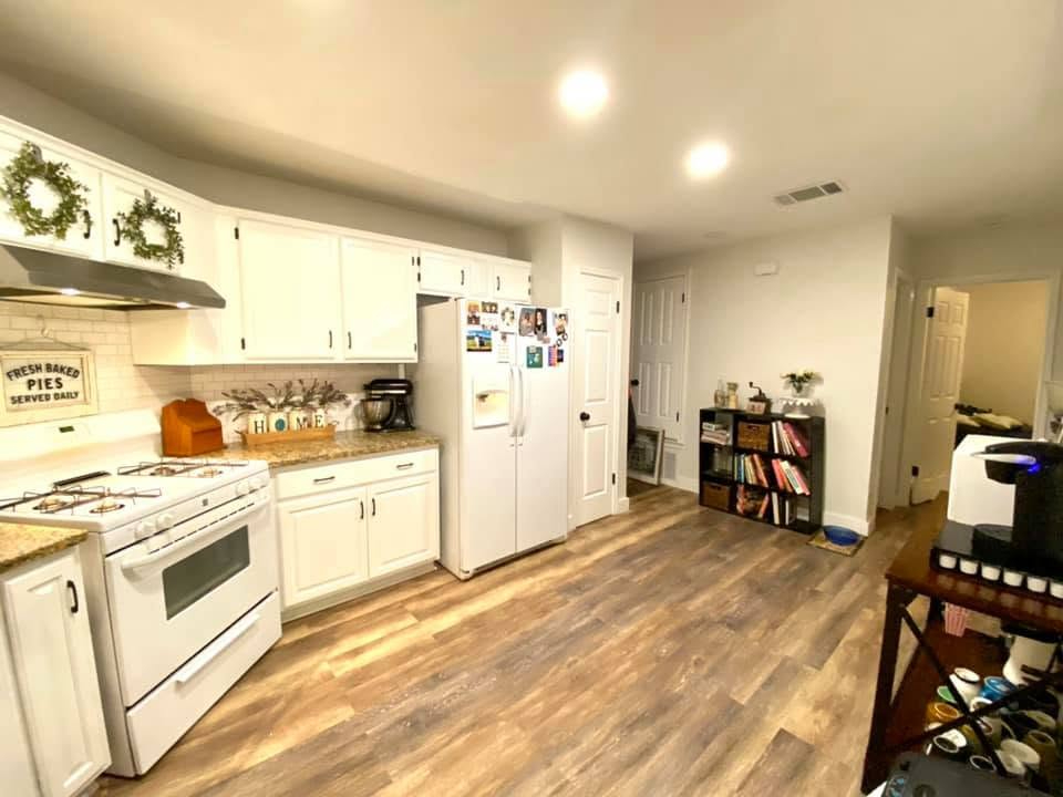 Beautiful Industrial Style Home in Cedar Park | Near Ascension Seton, Lakeline Park & 1890 Ranch - Photo 6