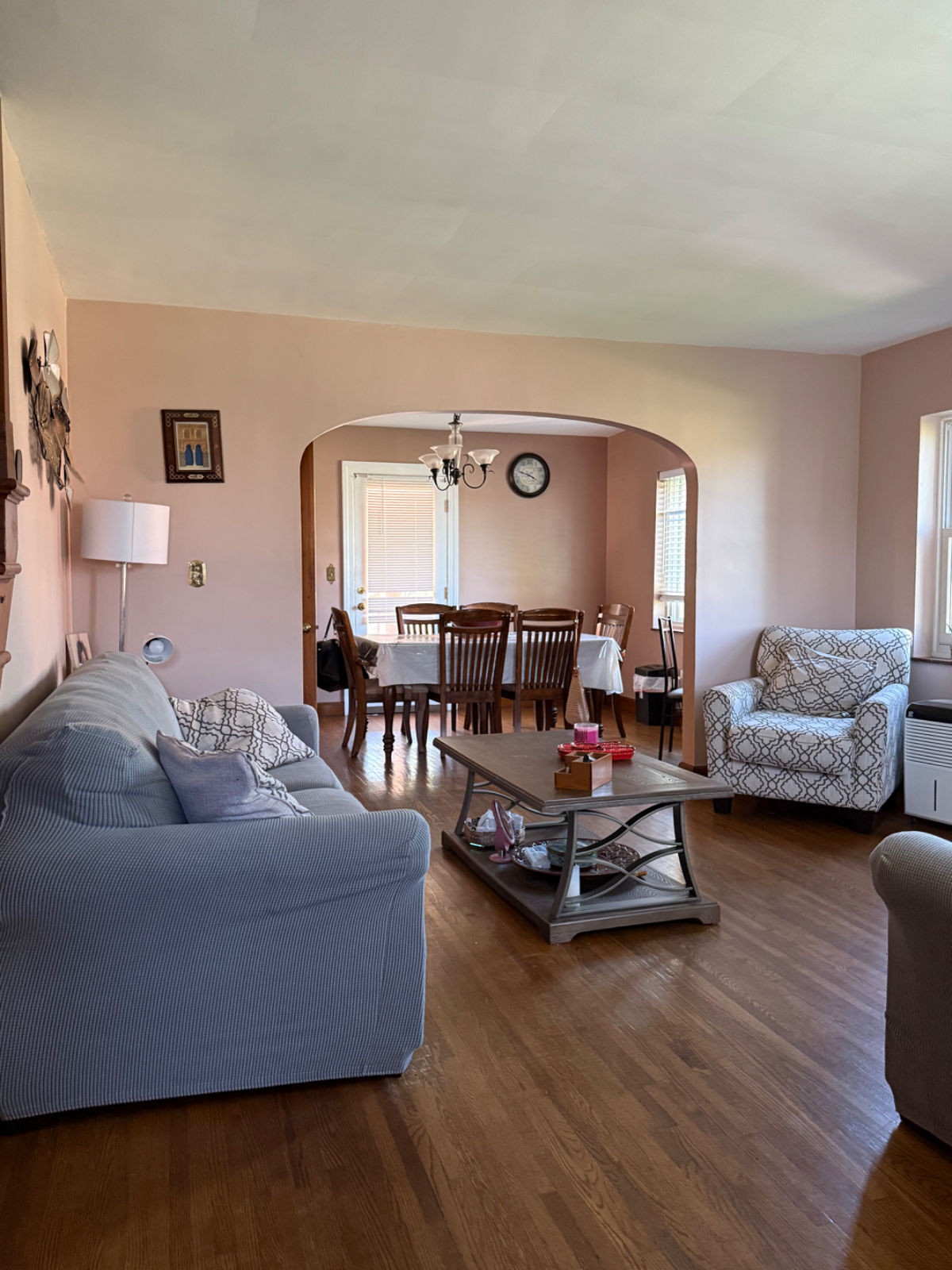 Peaceful Private Room With Desk, Shared Home Amenities And Seasonal Pool Access - Photo 4