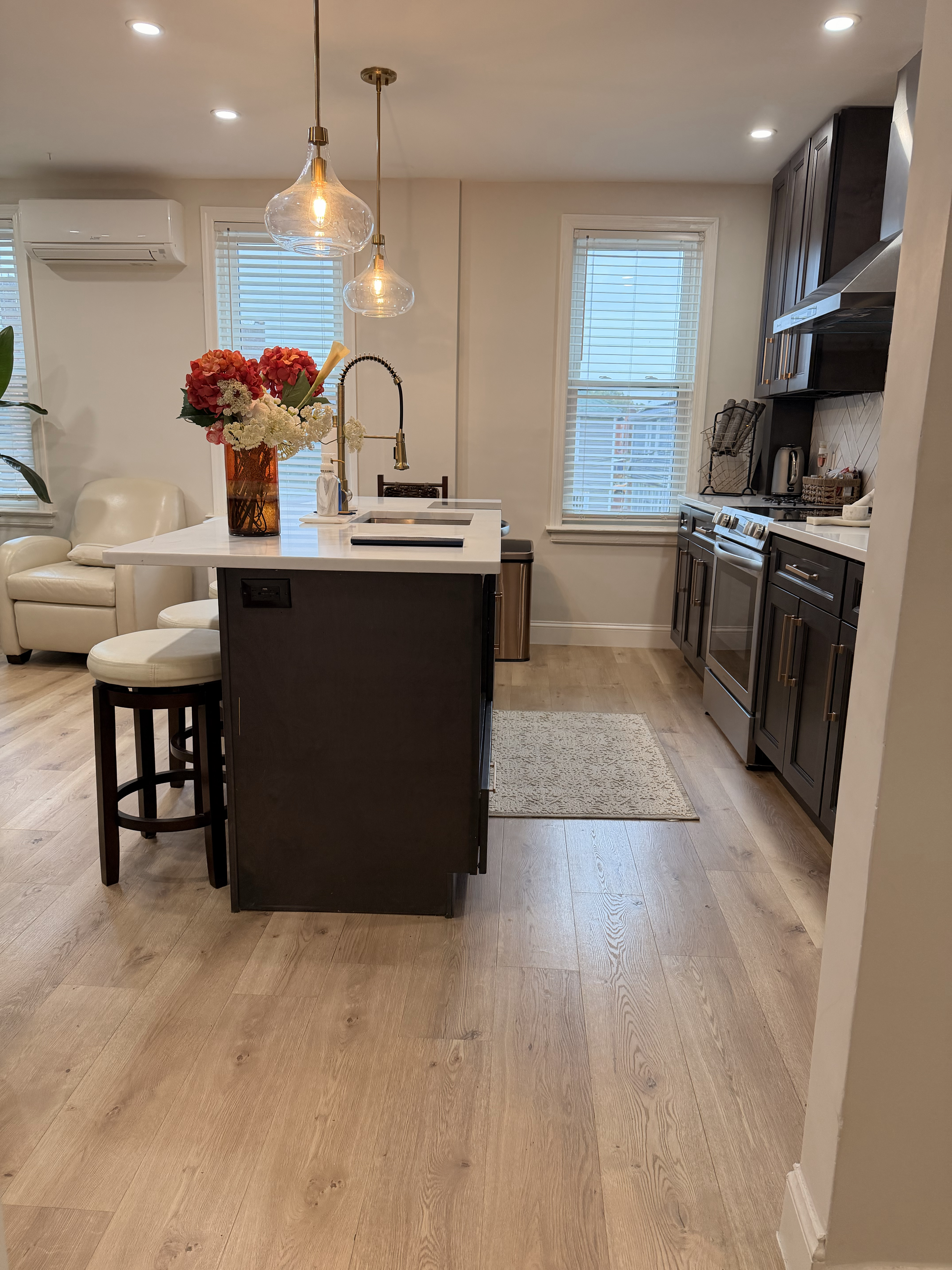 Newly Renovated Modern Luxury 2BR/1BA in East Flatbush, Brooklyn - Photo 6