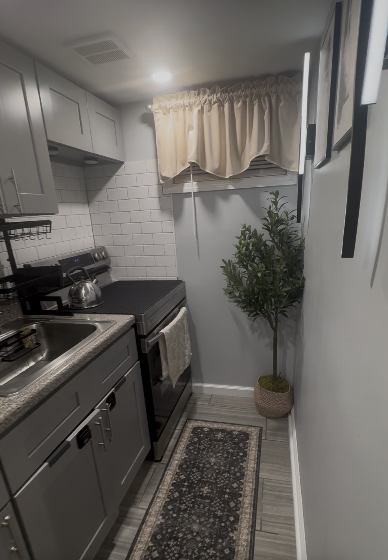 Hyde Oasis Cozy Stay Near 10 Hospitals & Transit - Photo 6