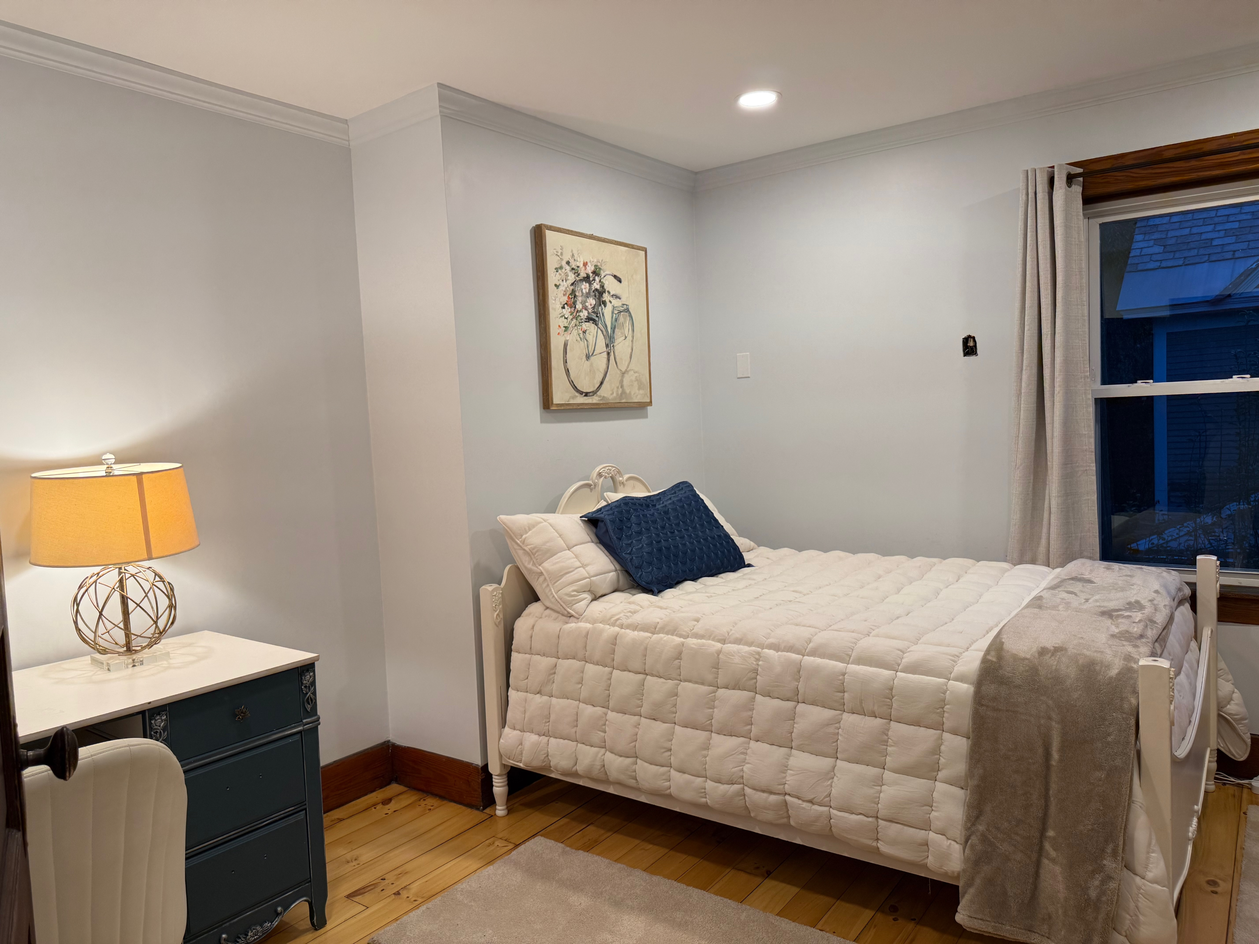 Charming Restored 3 Bedroom Brattleboro Home-Walk to Hospital & Downtown - Photo 11