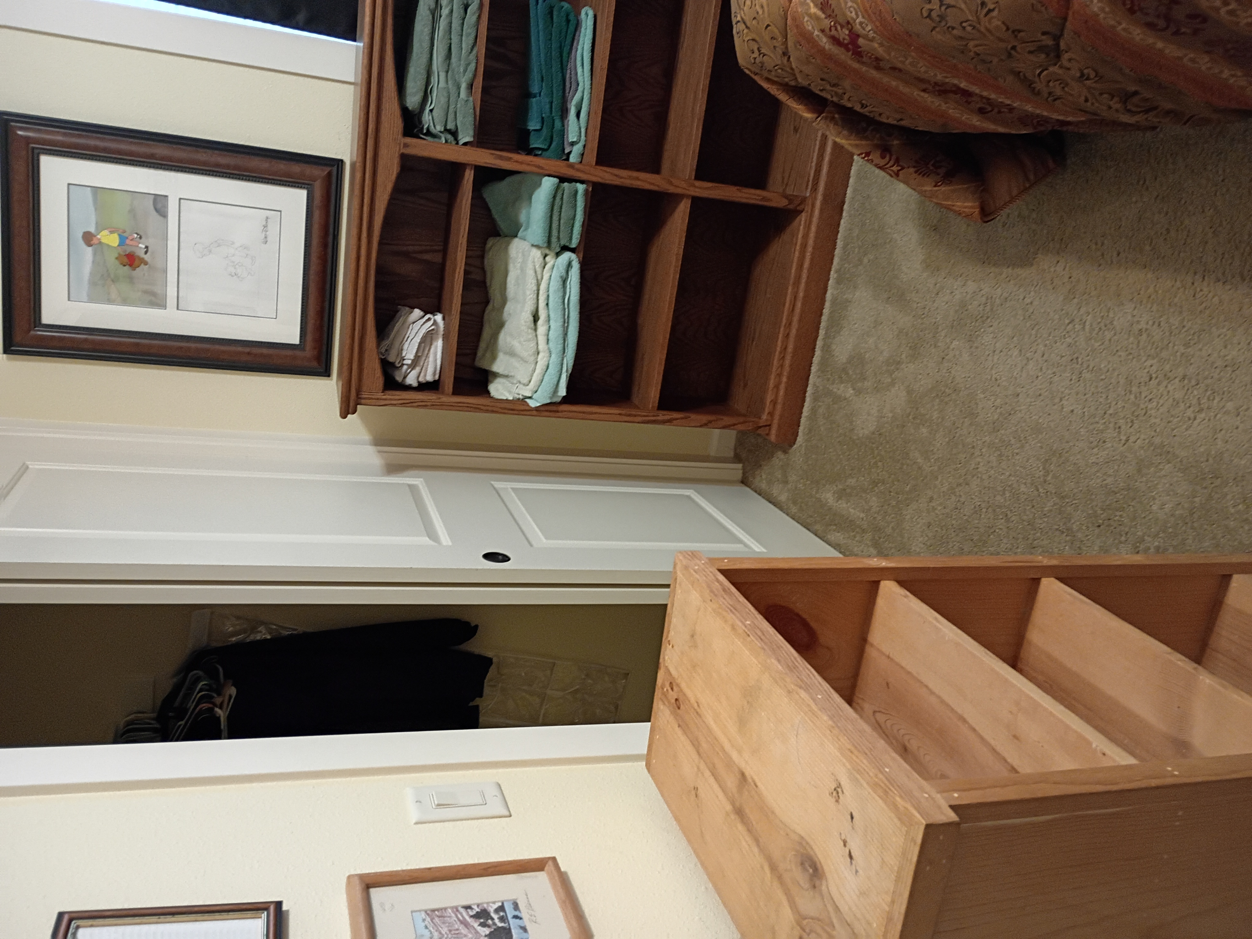 Quiet private room with darkening curtains for day sleepers. - Photo 6
