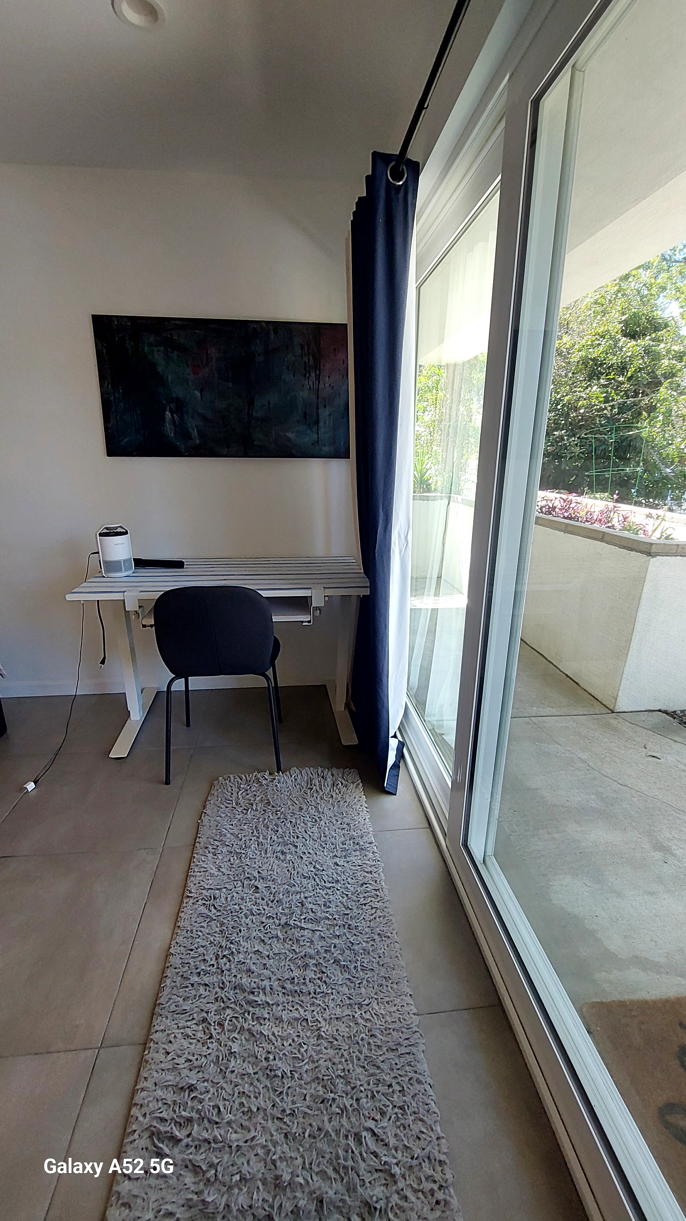 Peaceful Hilltop Escape in the Heart of LA Cozy (Room + Outdoor Space) - Photo 3