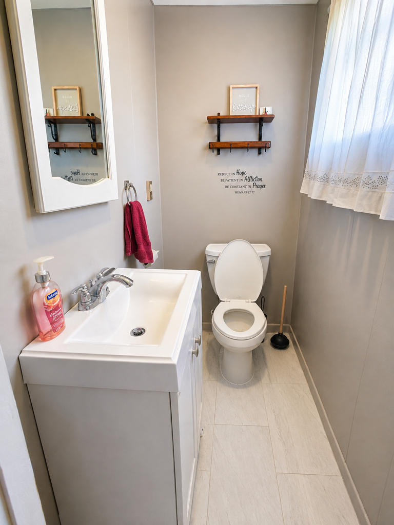 Move-In Ready House with Laundry & Pool - Photo 8