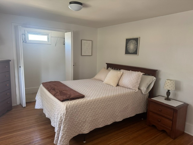 The Armstrong house. Charming 1926 Colonial Fully furnished 2 bedroom 2 bathroom to - Photo 12