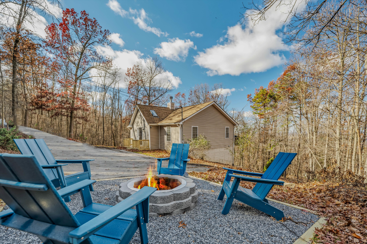 3 Bedroom/3 Bathroom Mountain Retreat - Photo 4